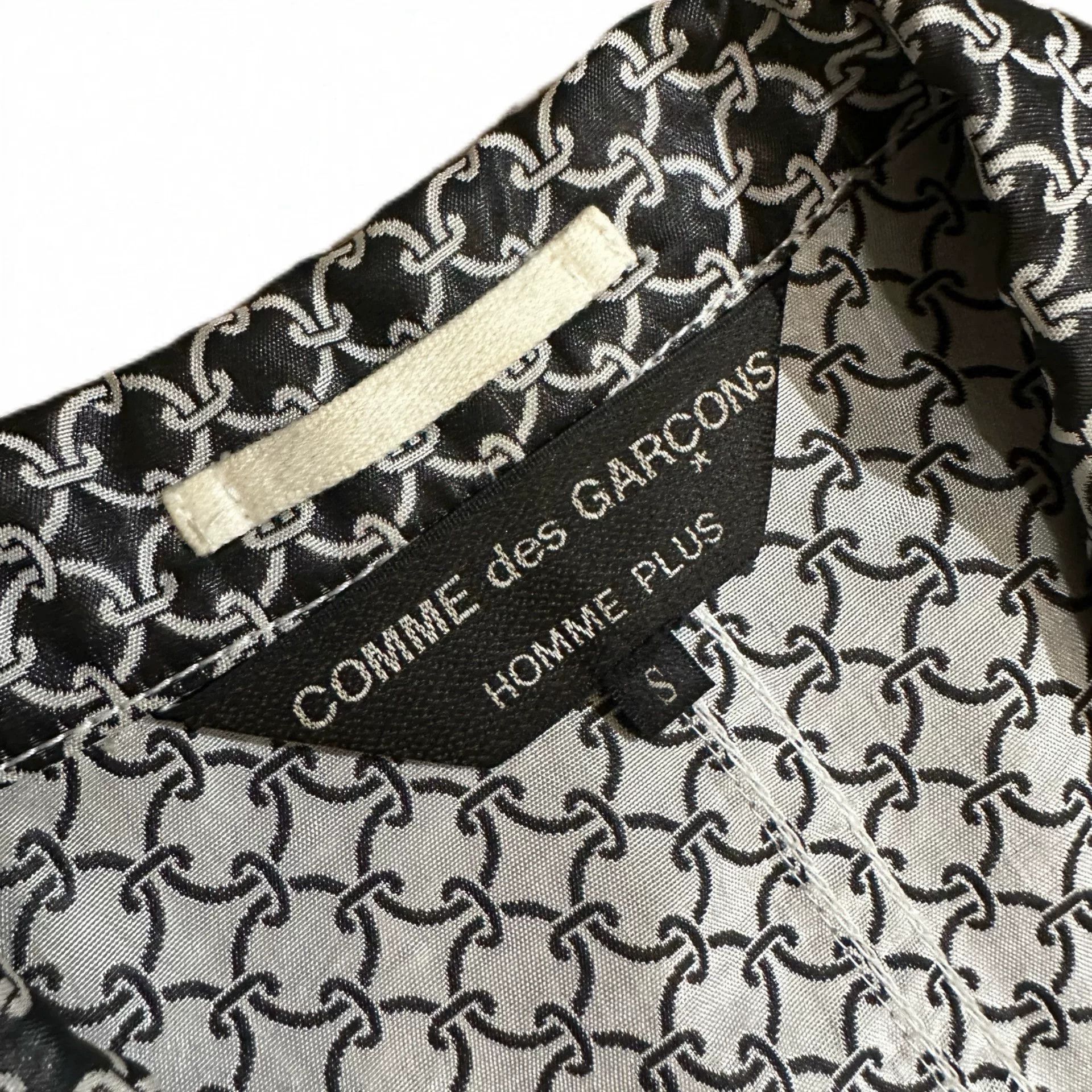 Comme des Garcons COMME des GARCONS 2012SS Lock Button Blazer Size US S / EU 44-46 / 1 - 6 Thumbnail