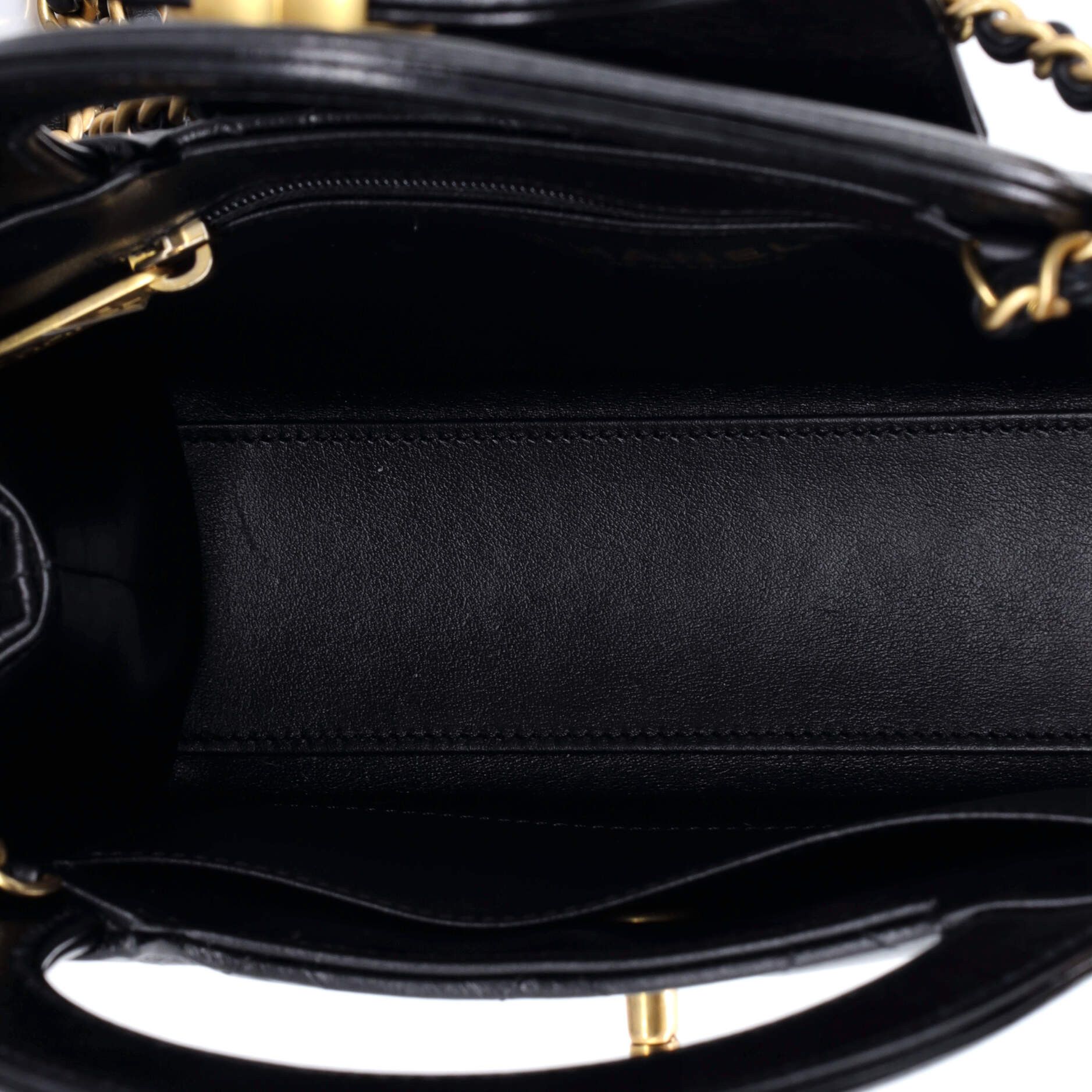 Chanel Kelly Top Handle Shopping Bag Quilted Shiny Aged Calfskin Mini Size ONE SIZE - 4 Thumbnail