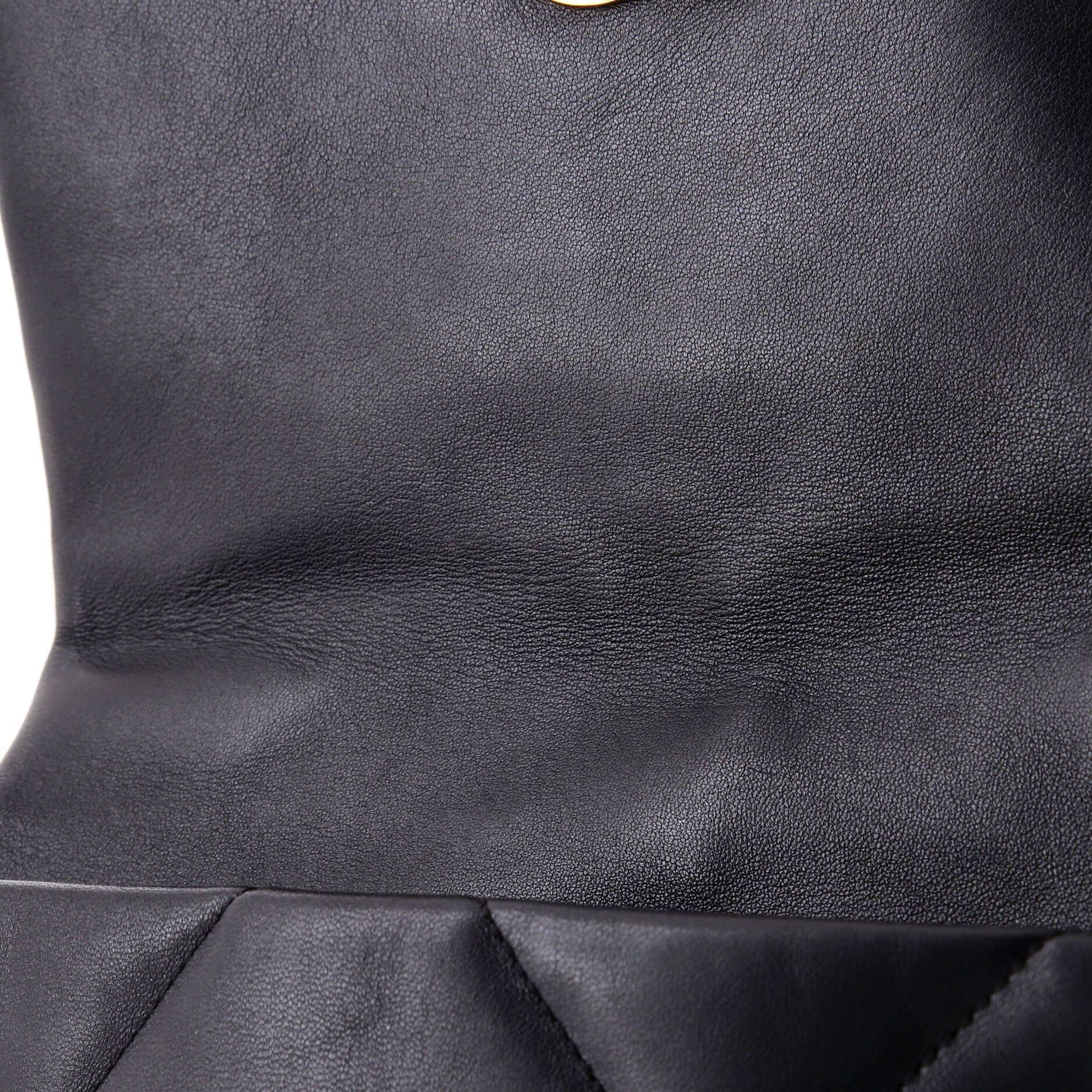 Chanel 19 Flap Bag Quilted Leather Medium Size ONE SIZE - 7 Thumbnail