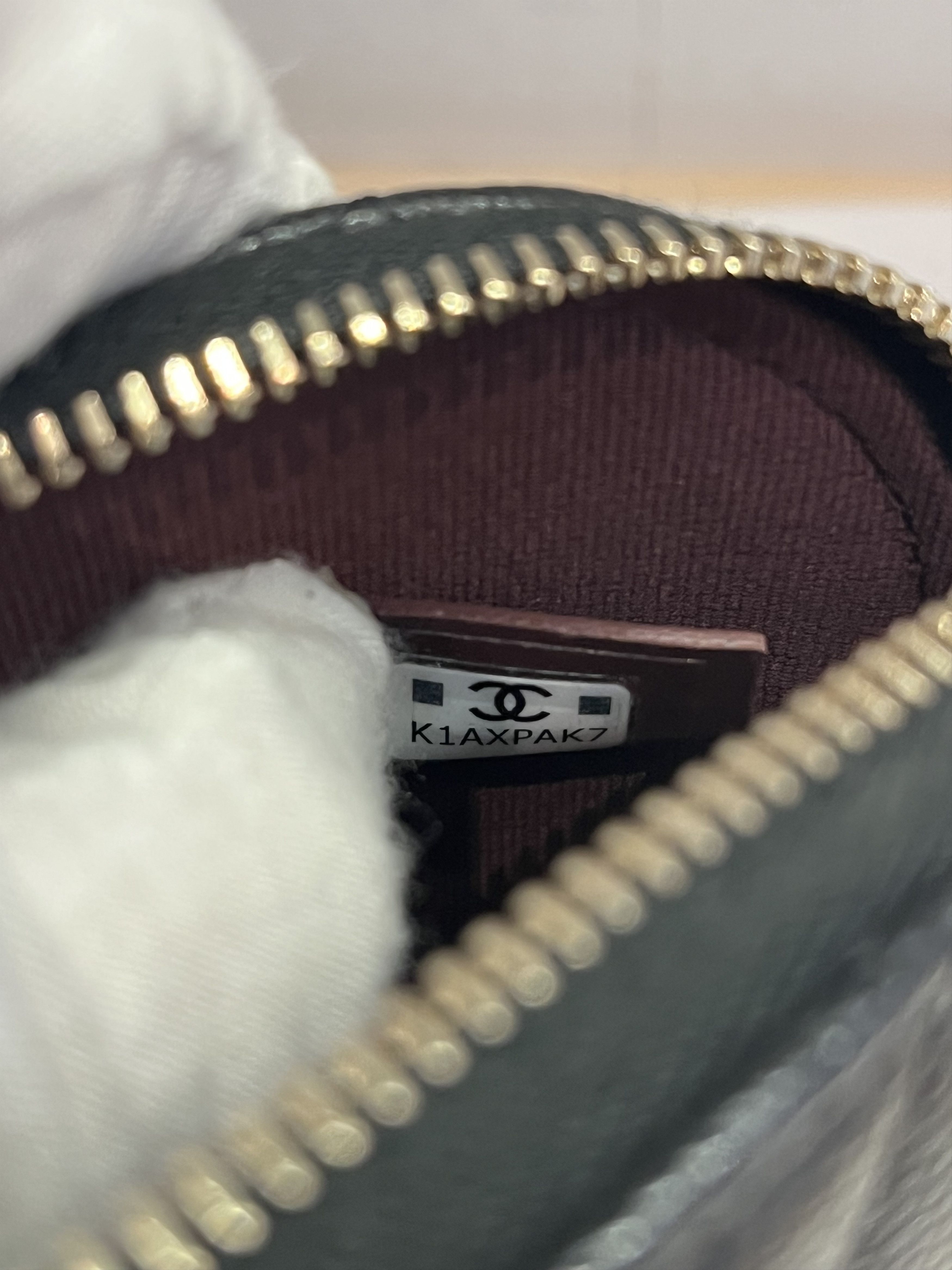 Chanel CC Dome Zip Clutch with Chain Quilted Caviar Small Size ONE SIZE - 6 Thumbnail