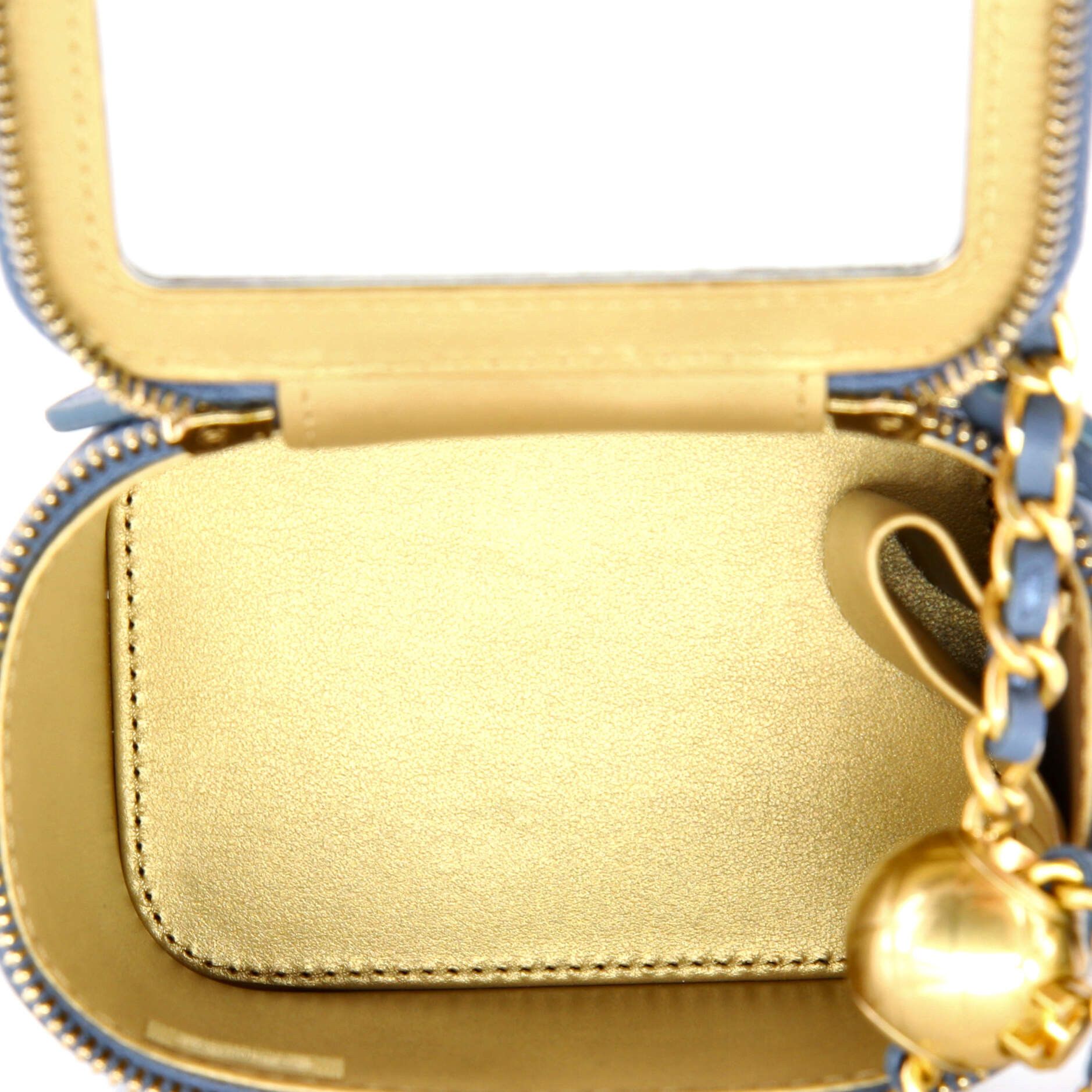 Chanel Pearl Crush Vanity Case with Chain Quilted Lambskin Mini Size ONE SIZE - 4 Thumbnail