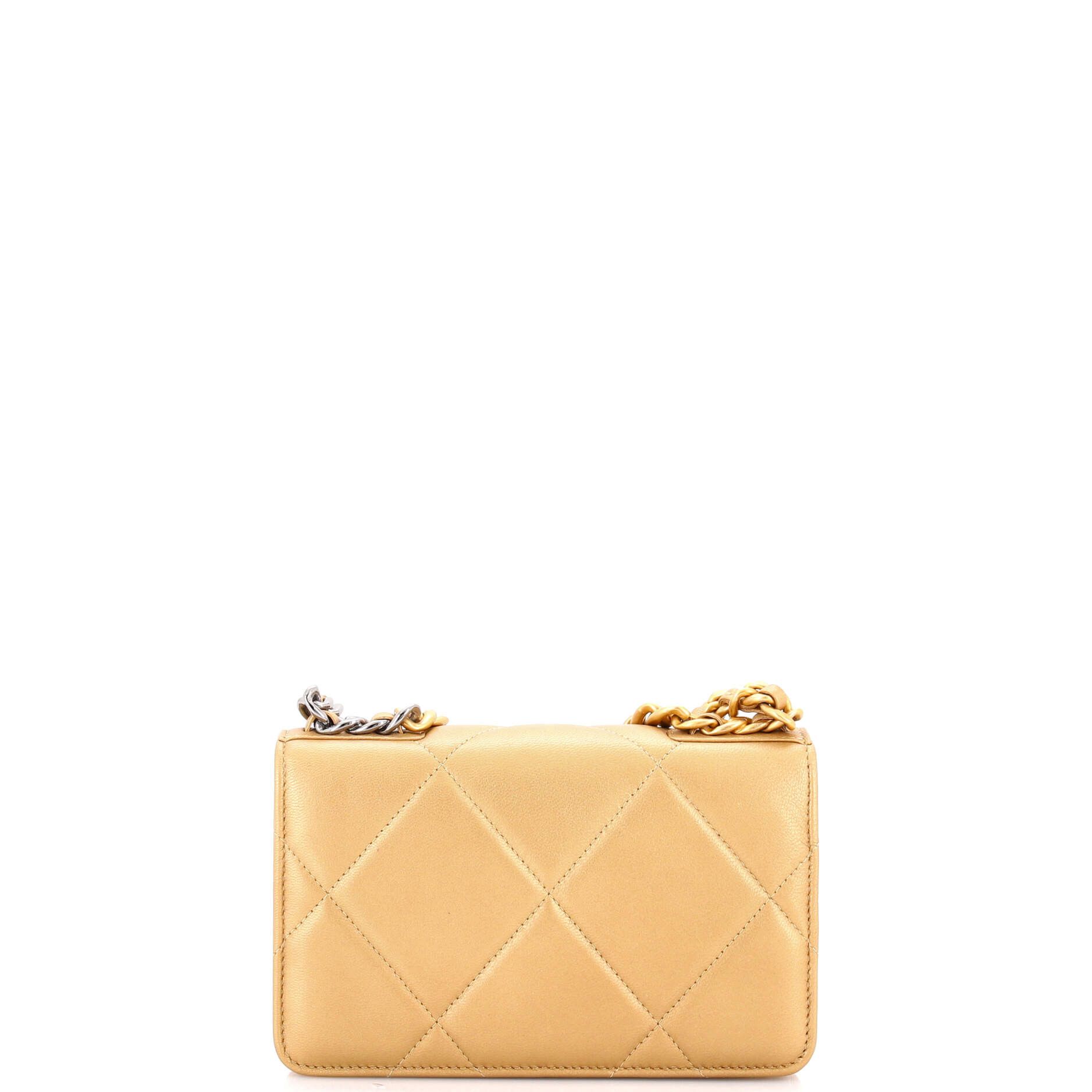 Chanel 19 Wallet on Chain Quilted Lambskin Size ONE SIZE - 3 Thumbnail