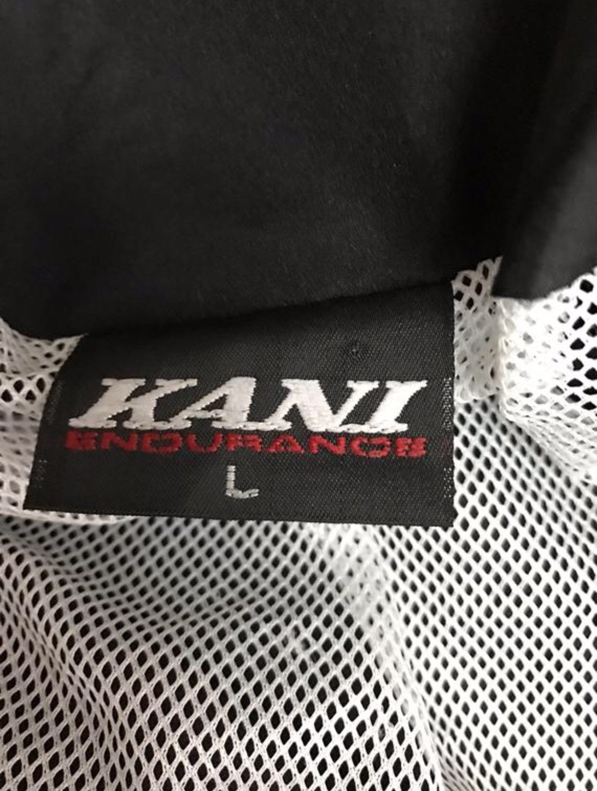 Karl Kani Vintage Kani Sports Tape Windbreaker Jacket Big Logo Size US L / EU 52-54 / 3 - 3 Thumbnail
