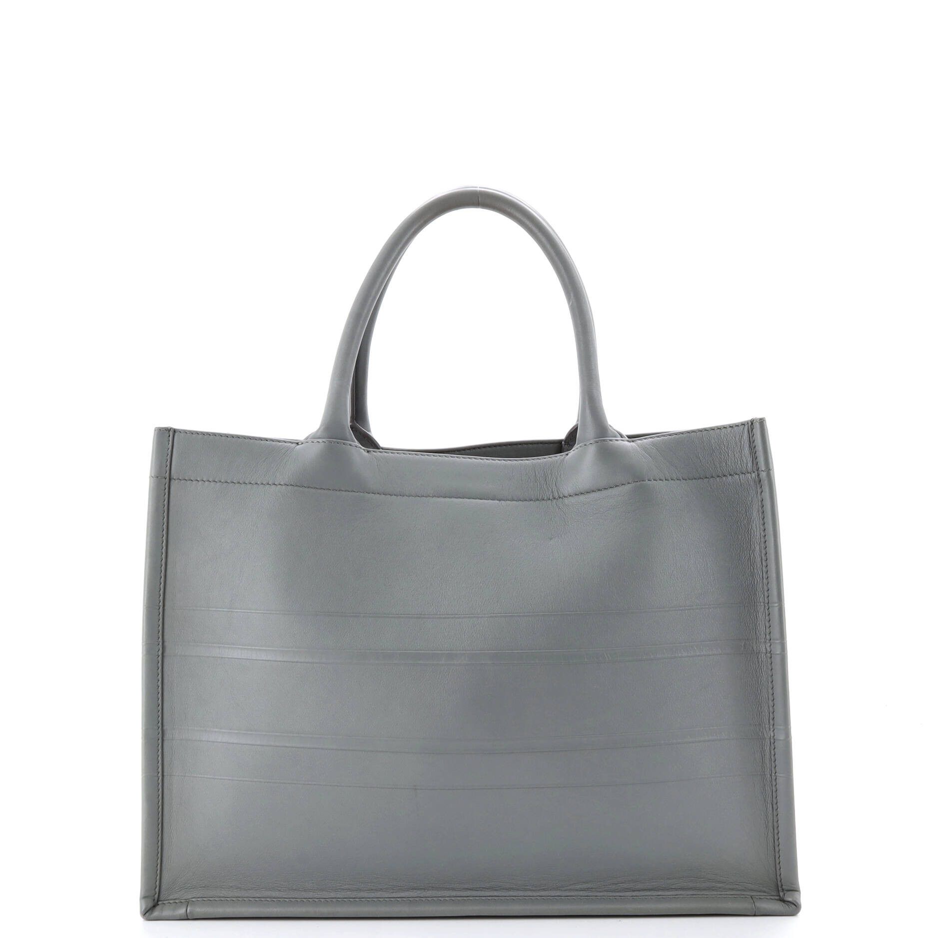 Dior Book Tote Embossed Leather Medium Size ONE SIZE - 2 Thumbnail