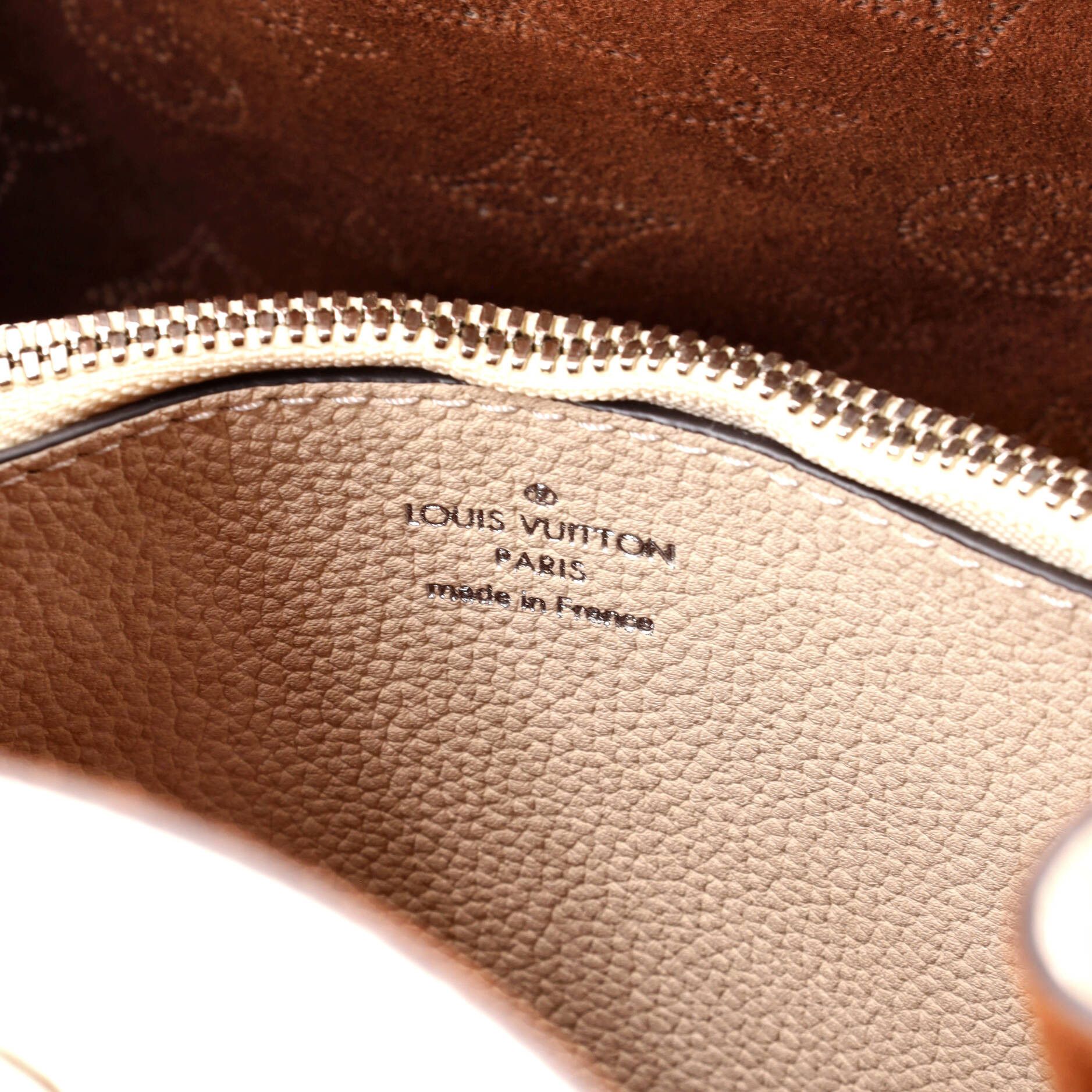Louis Vuitton Muria Bucket Bag Mahina Leather Size ONE SIZE - 5 Thumbnail