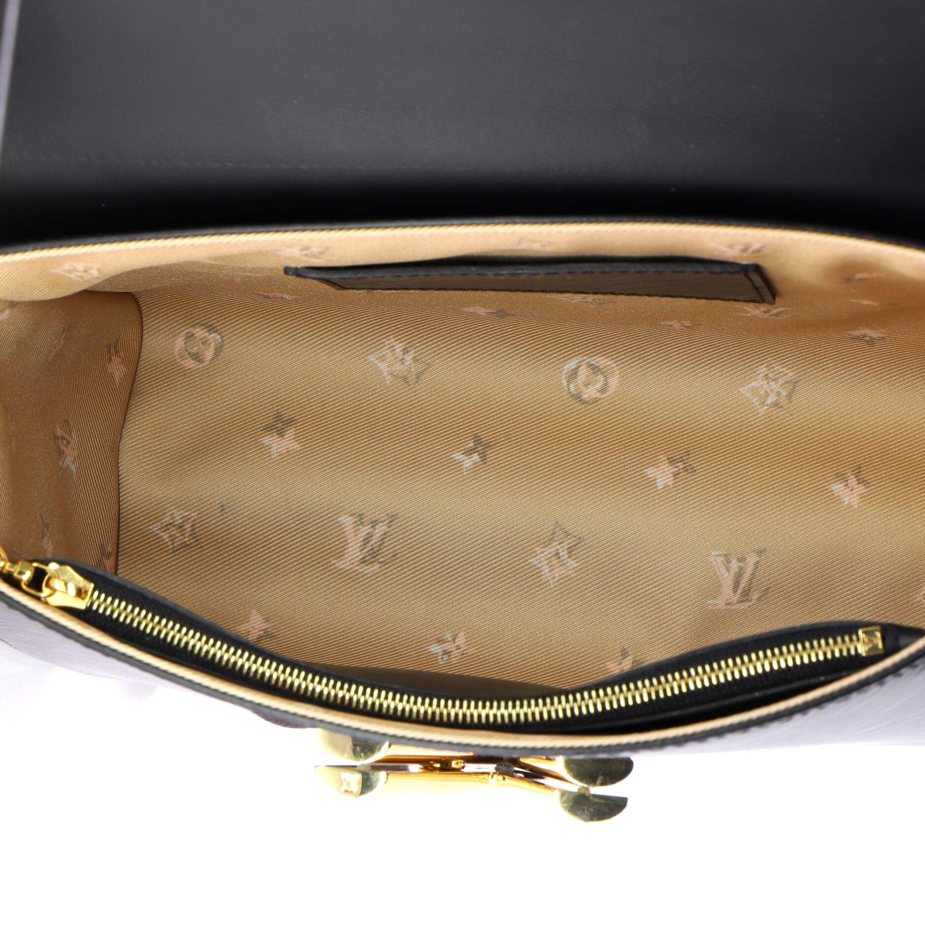 Louis Vuitton Flower Chain Twist Convertible Handbag Epi Leather MM Size ONE SIZE - 4 Thumbnail