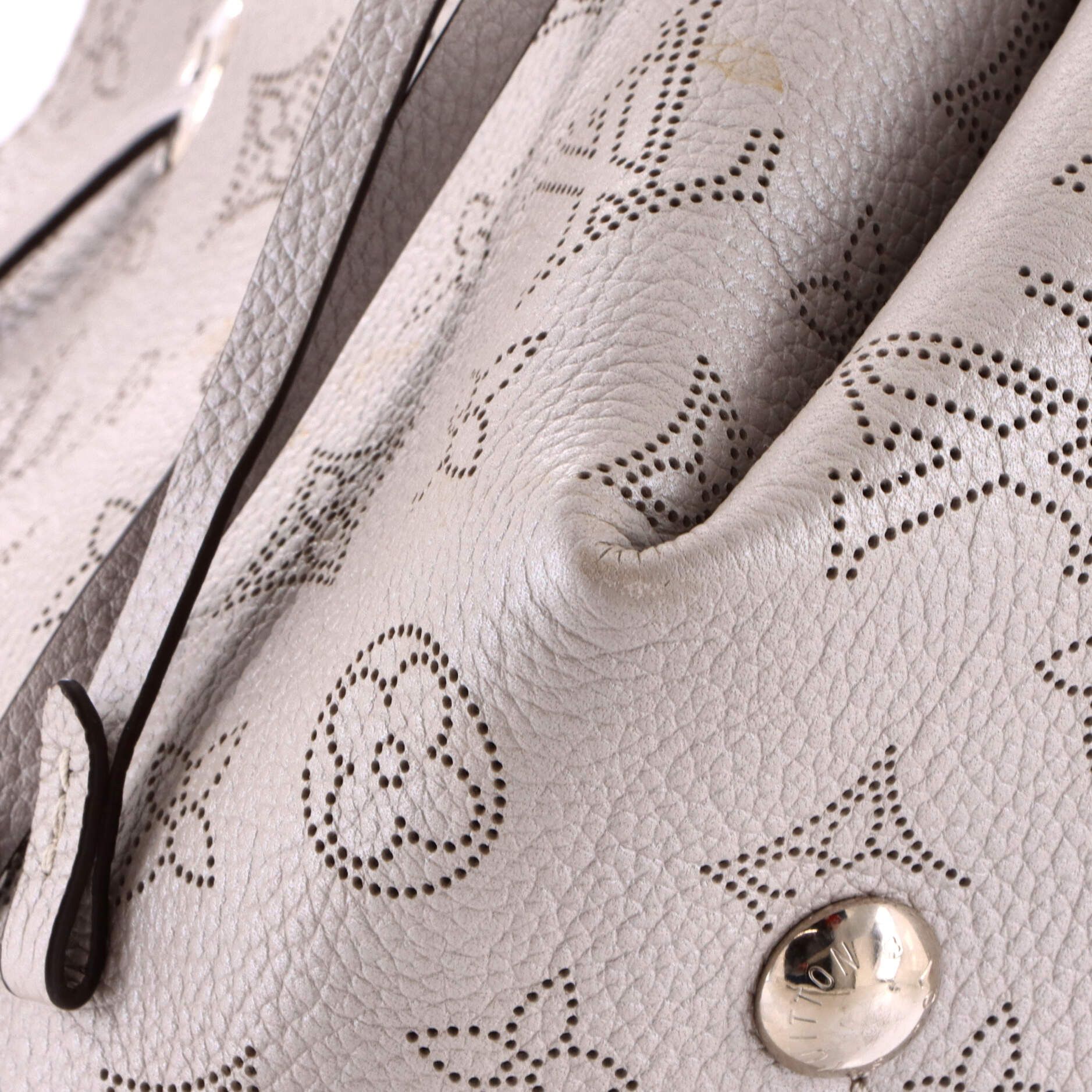 Louis Vuitton Bella Bucket Bag Mahina Leather Size ONE SIZE - 5 Thumbnail