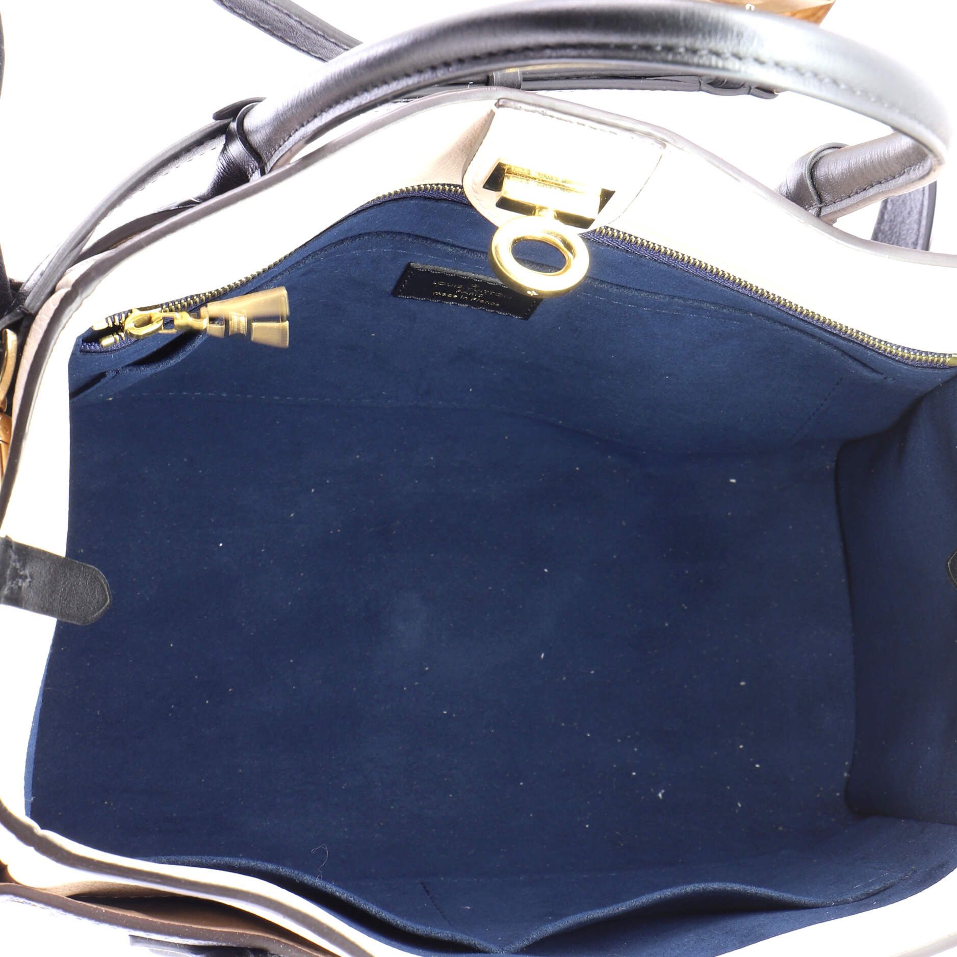 Louis Vuitton On My Side Tote Leather with Monogram Canvas MM Size ONE SIZE - 4 Thumbnail
