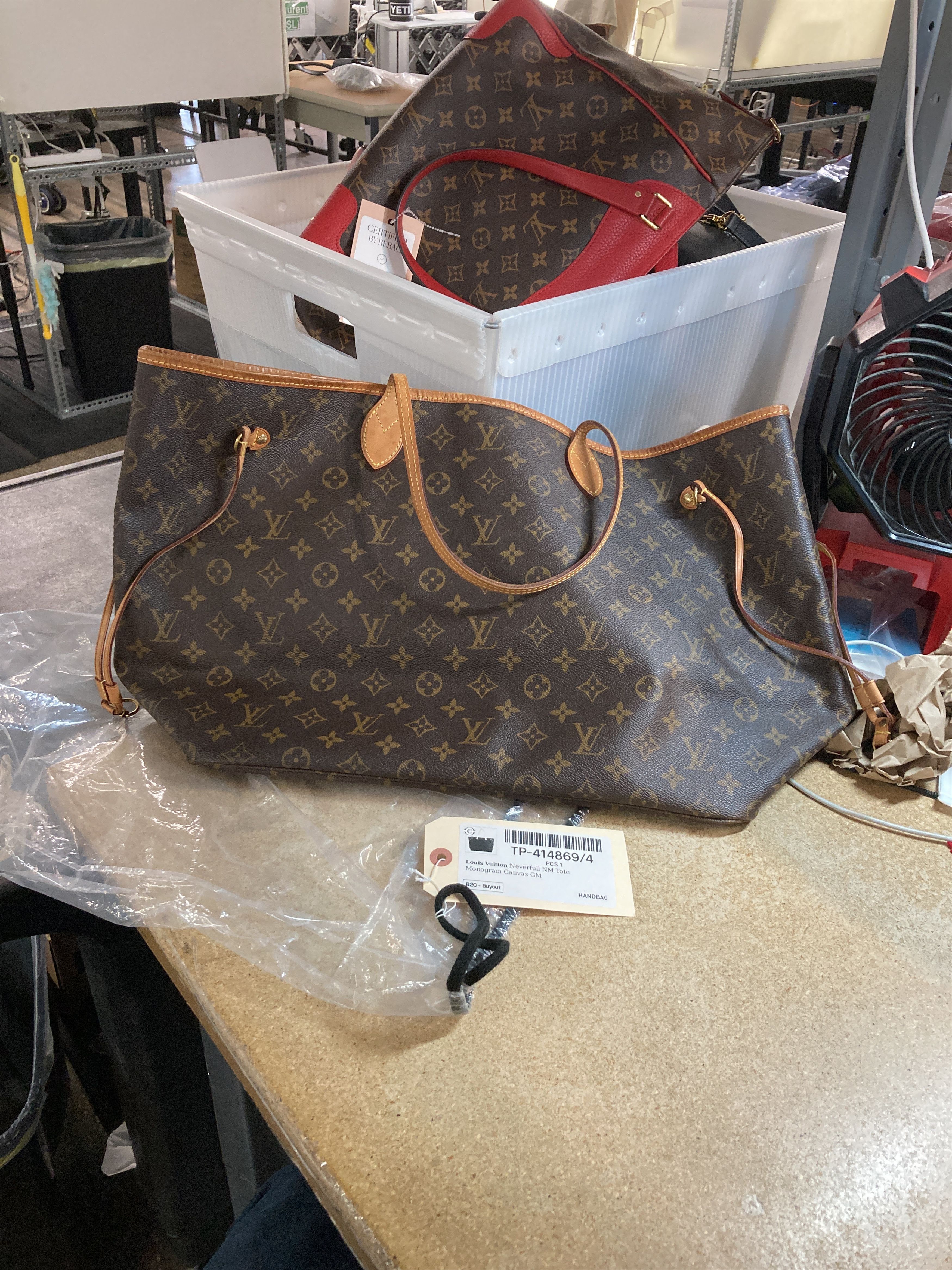 Louis Vuitton Neverfull Tote Monogram Canvas GM Size ONE SIZE - 8 Thumbnail