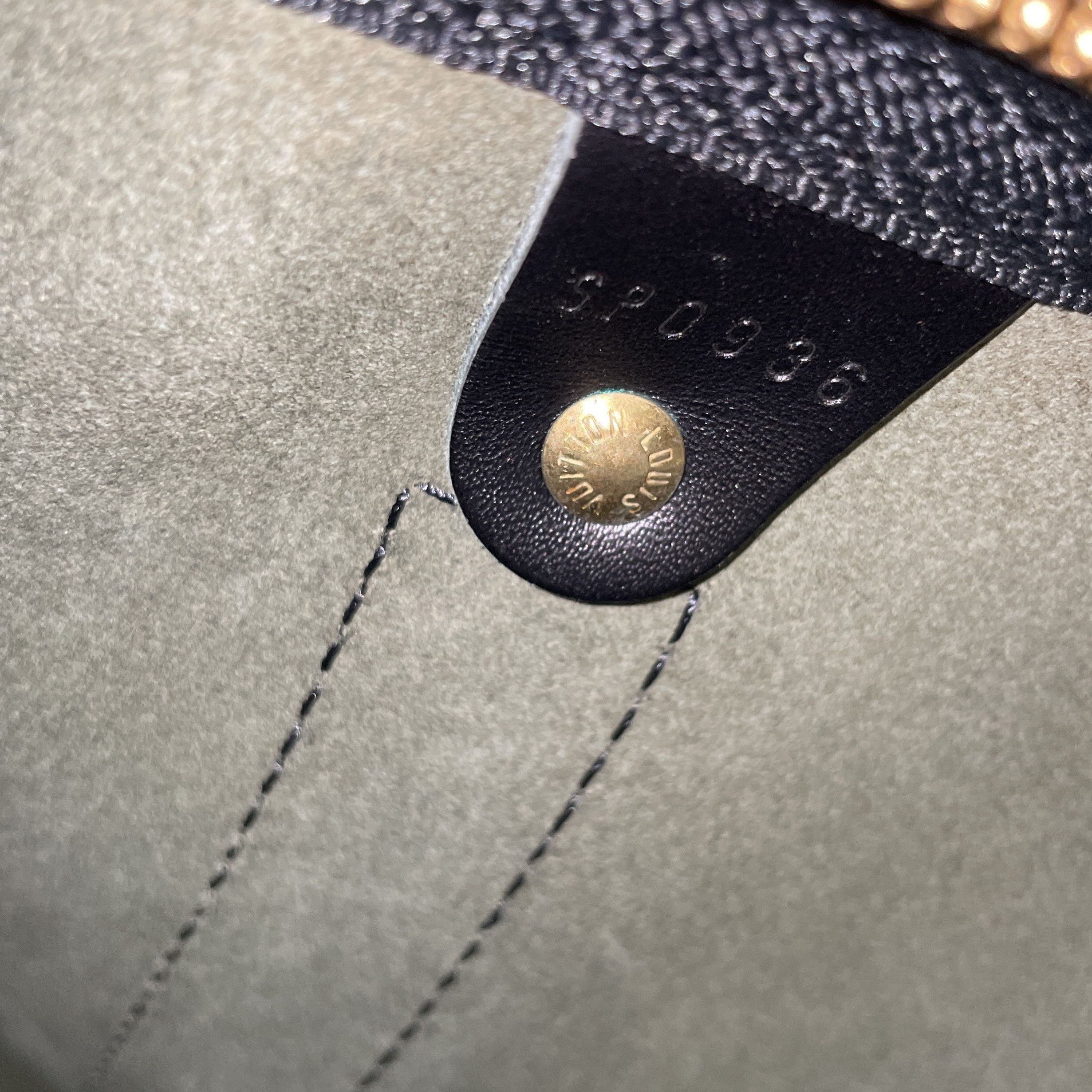 Louis Vuitton Keepall Bag Epi Leather 55 Size ONE SIZE - 8 Thumbnail