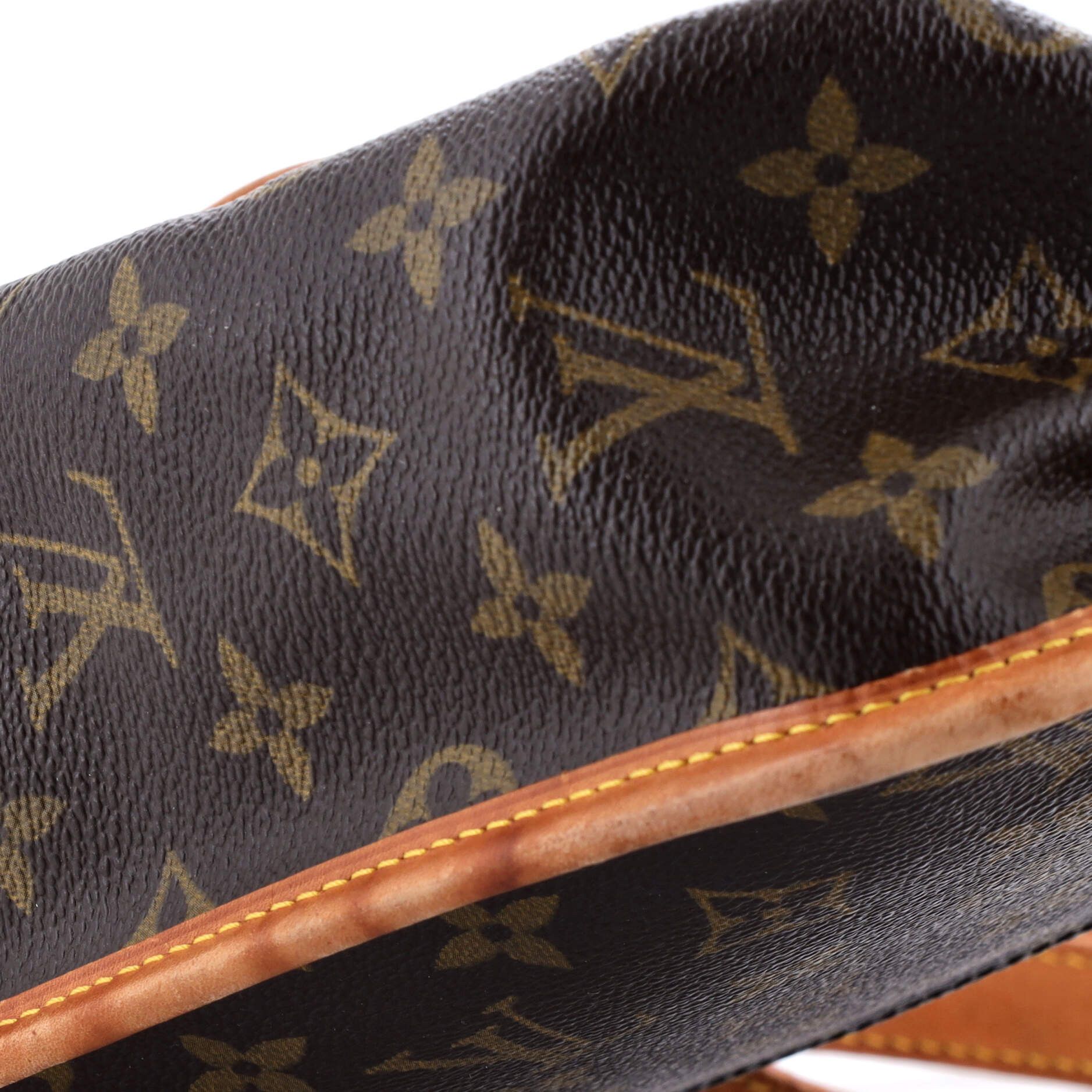 Louis Vuitton Sac Gibeciere Messenger Bag Monogram Canvas MM Size ONE SIZE - 5 Thumbnail