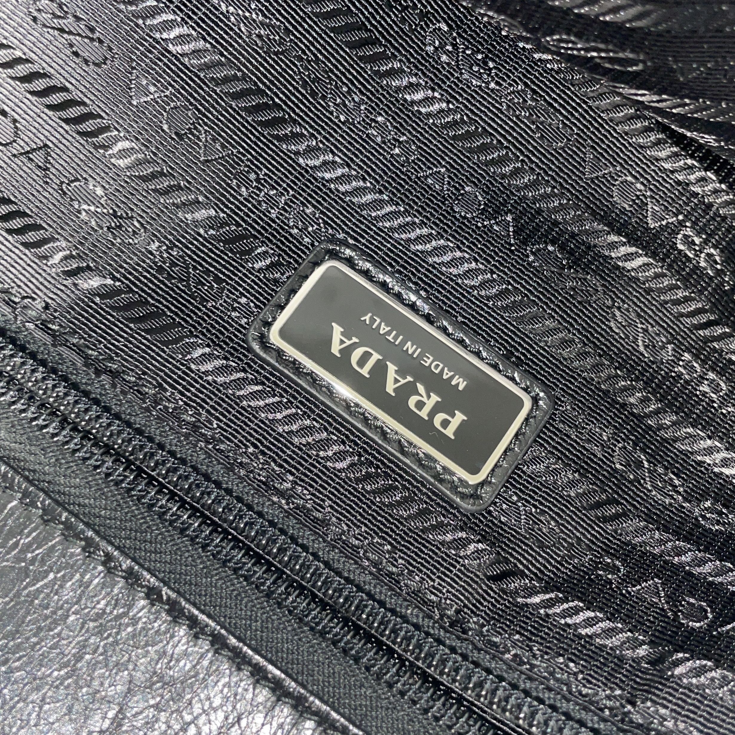 Prada Triple Front Pocket Tote Leather Tall Size ONE SIZE - 5 Thumbnail