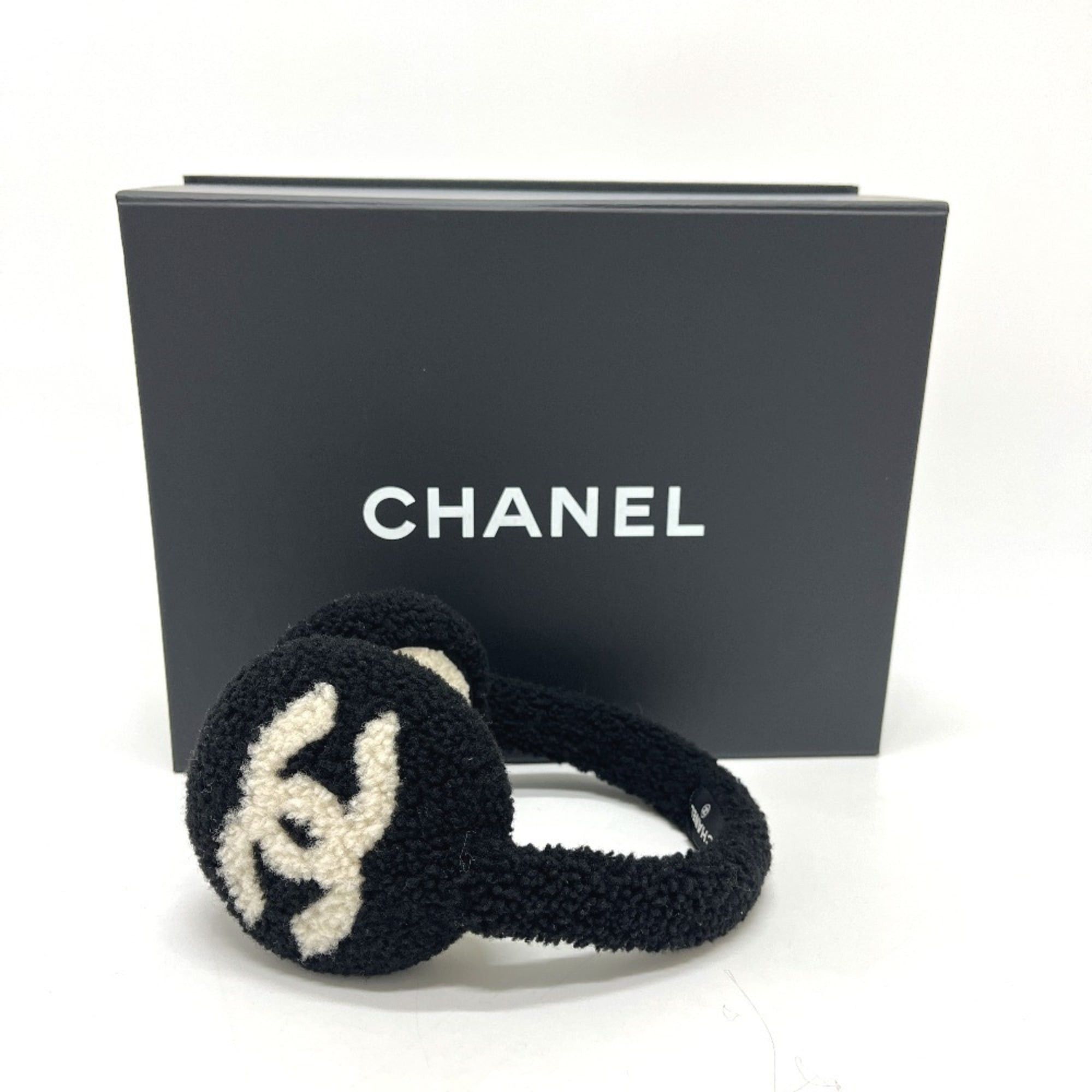 Chanel CHANEL 25B Large Coco Mark Bicolor Apparel Accessories Earmuffs Women's Black Like New Size ONE SIZE - 10 Thumbnail
