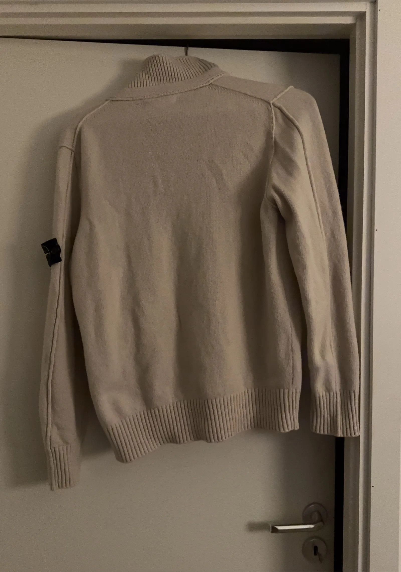 Stone Island Stone Island LAMBSWOOL BUTTONED POLO SWEATER IVORY Cardigan Size US XL / EU 56 / 4 - 4 Thumbnail