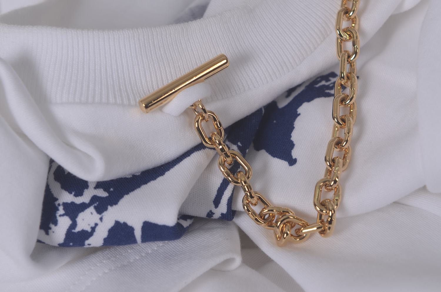 Louis Vuitton Louis Vuitton White S Short-Sleeve T-shirt Size US S / EU 44-46 / 1 - 4 Thumbnail
