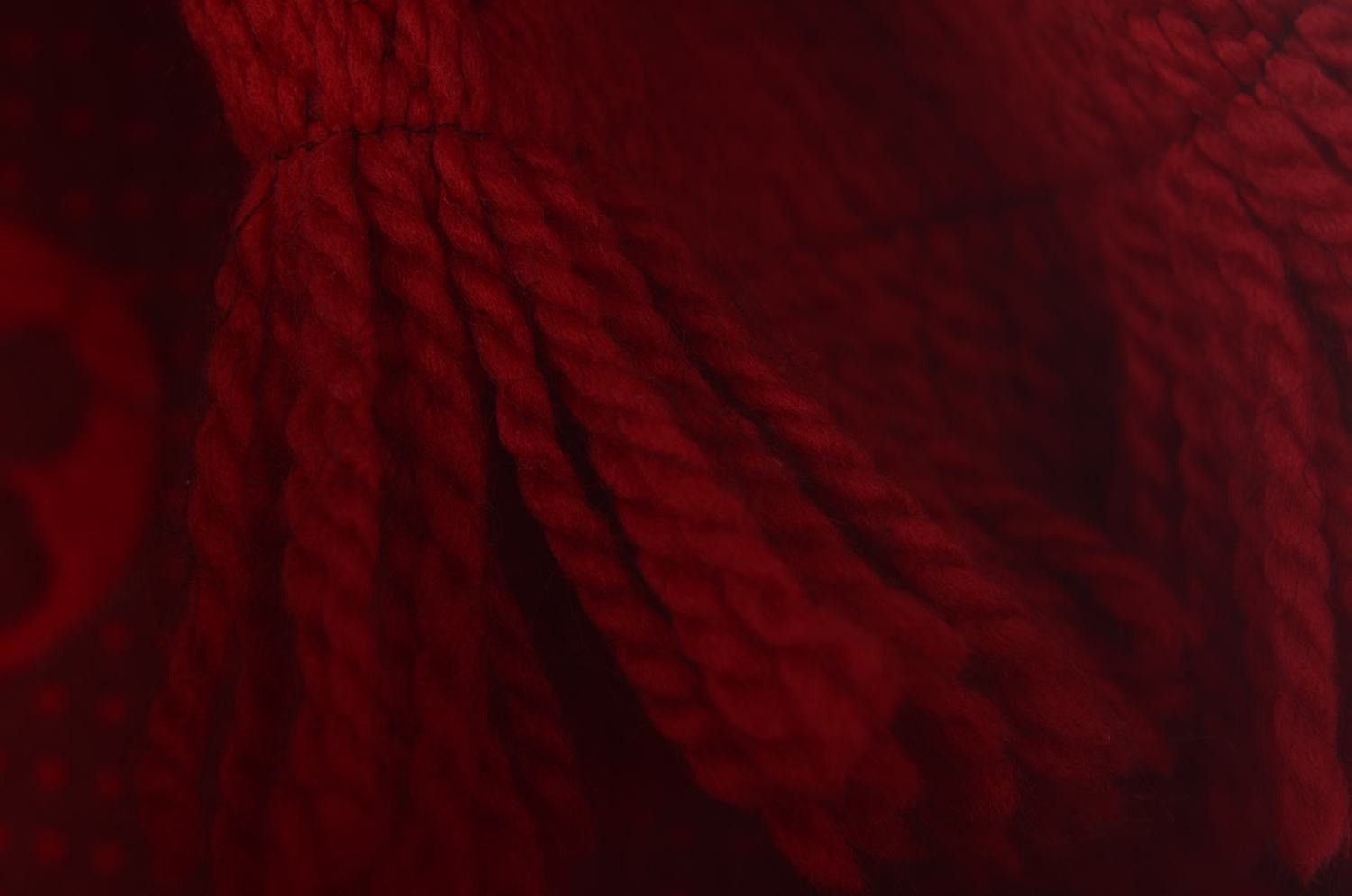 Louis Vuitton Louis Vuitton Red Wool-Silk Monogram Scarf Size ONE SIZE - 3 Thumbnail