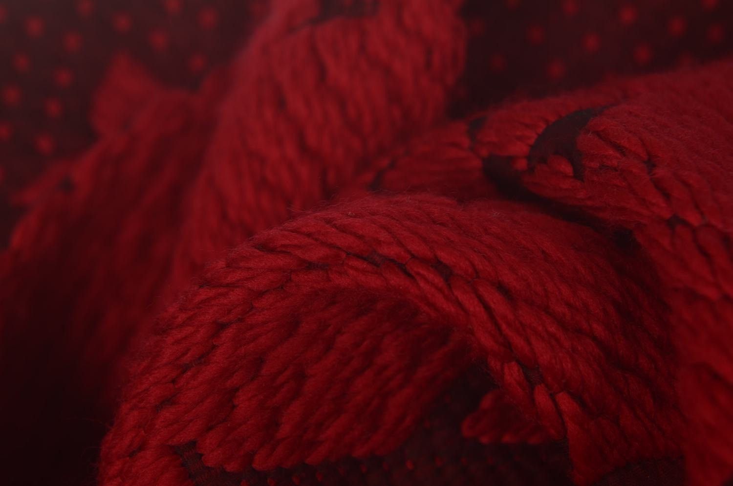 Louis Vuitton Louis Vuitton Red Wool-Silk Monogram Scarf Size ONE SIZE - 6 Thumbnail