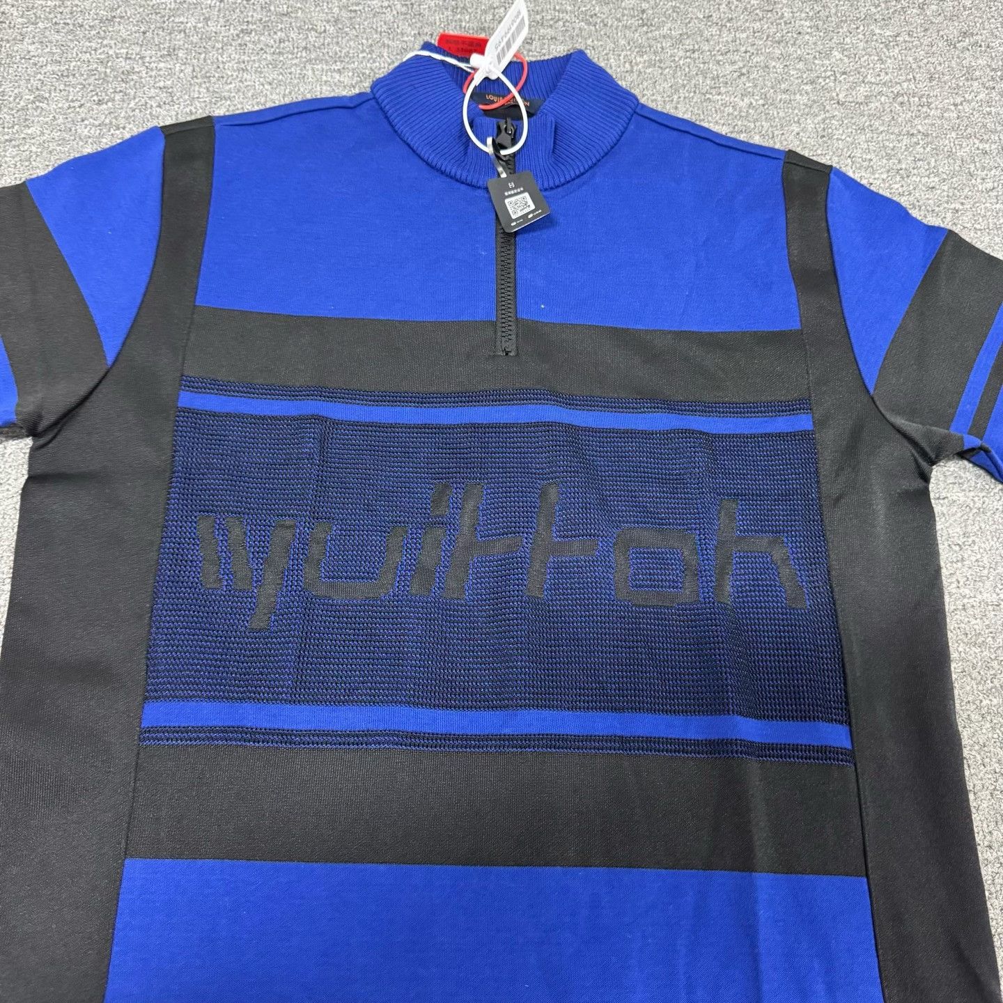 Louis Vuitton Louis Vuitton Black Blue Embroidered Polo Shirt Size US M / EU 48-50 / 2 - 4 Thumbnail