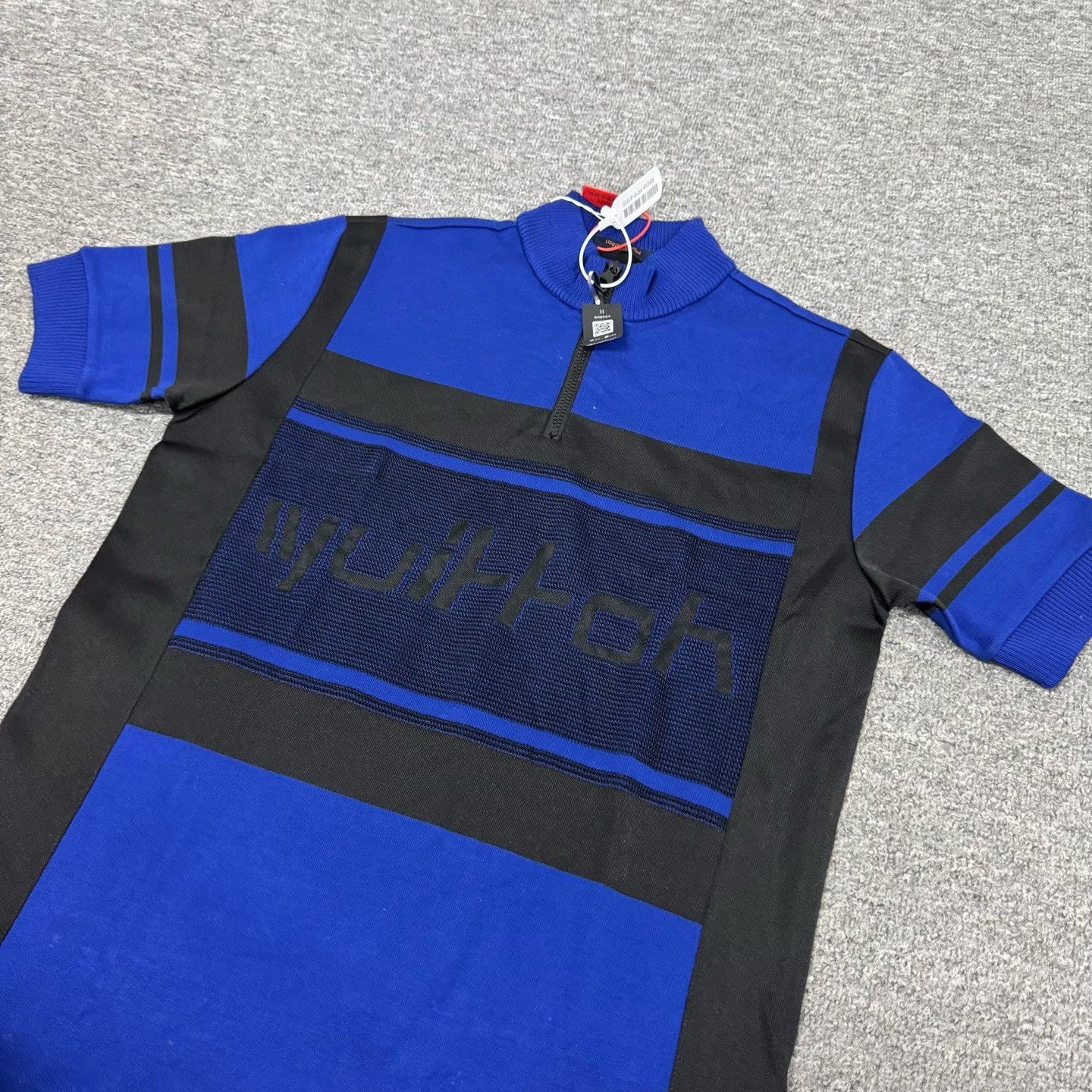 Louis Vuitton Louis Vuitton Black Blue Embroidered Polo Shirt Size US M / EU 48-50 / 2 - 5 Thumbnail