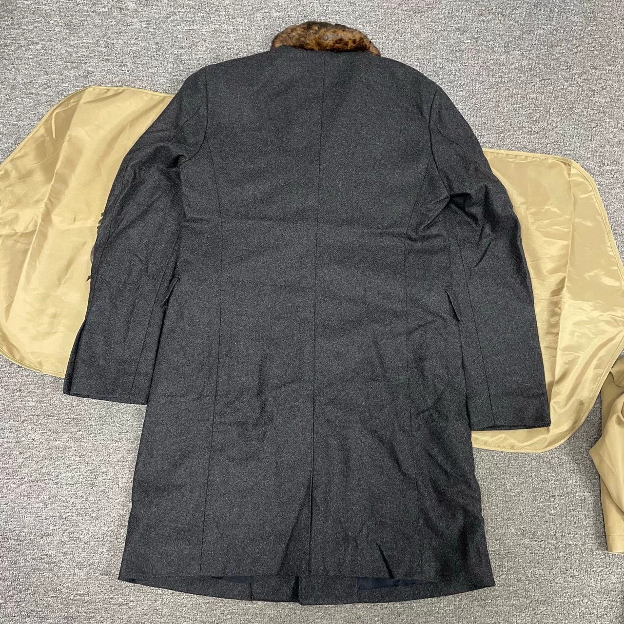 Burberry Burberry Men's Mink Collar Removable Coat Size US M / EU 48-50 / 2 - 4 Thumbnail