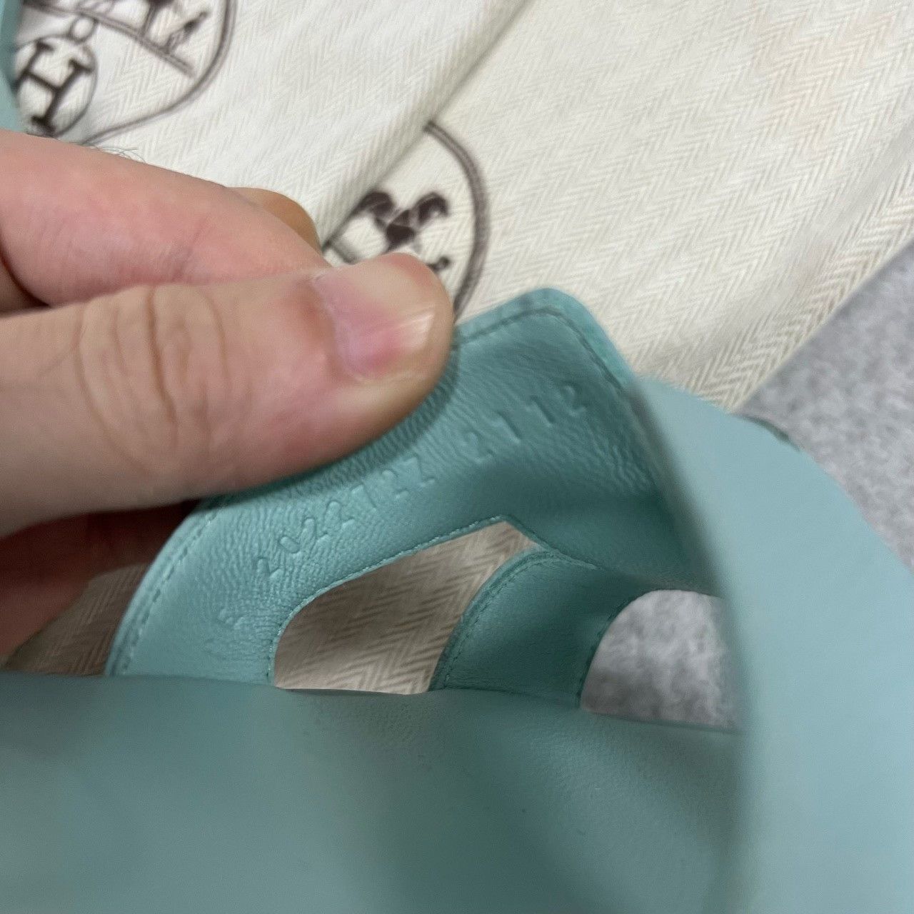 Hermes Hermes Classic H Slippers Mint Green Size US 5 / IT 35 - 4 Thumbnail