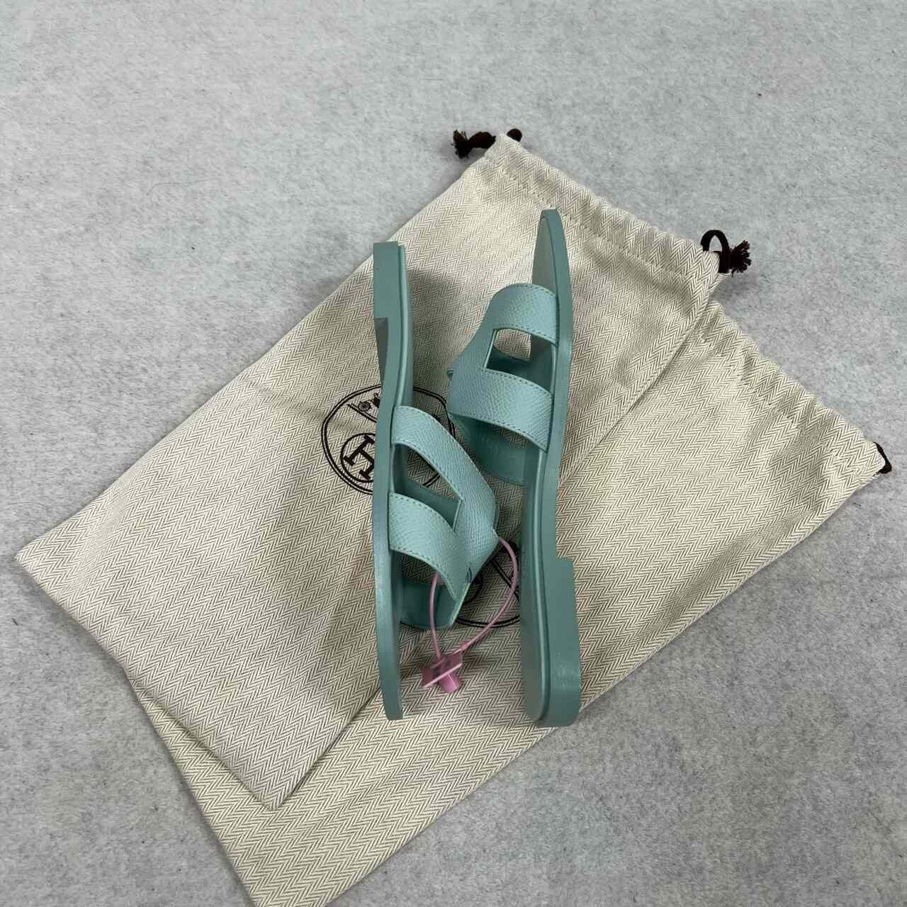 Hermes Hermes Classic H Slippers Mint Green Size US 5 / IT 35 - 5 Thumbnail