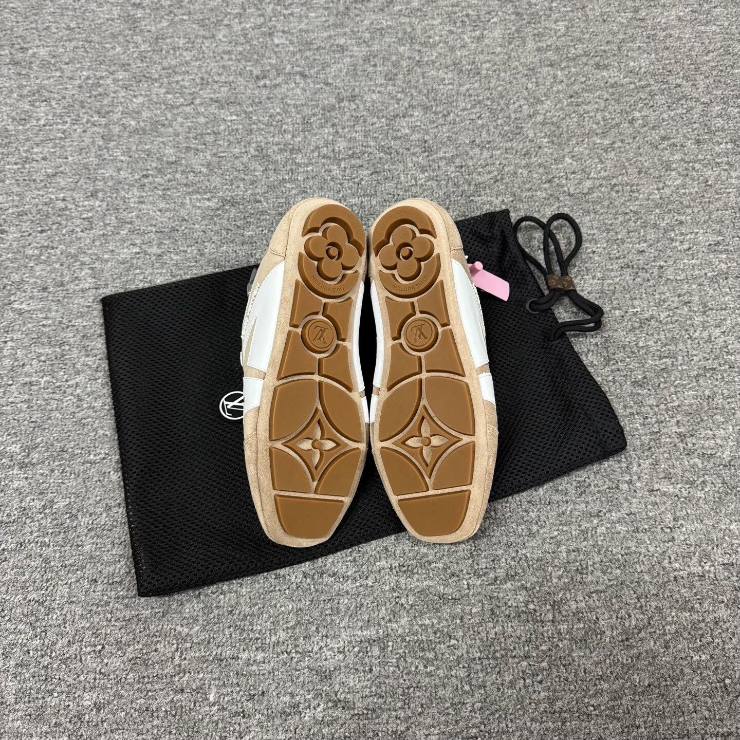 Louis Vuitton Louis Vuitton LV Sneakerina Low-Top Trainer Size US 5.5 / IT 35.5 - 2 Thumbnail