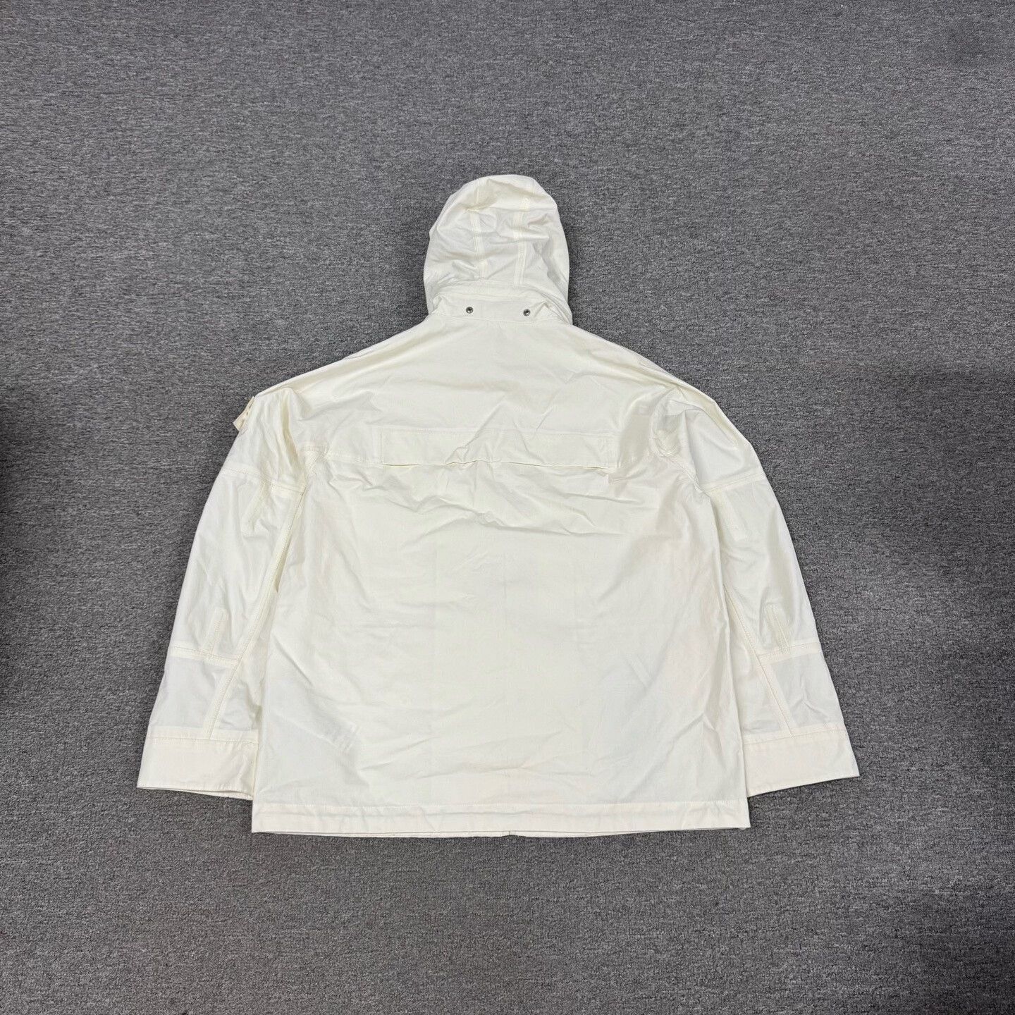 Stone Island Stone Island 24SS Ghost Outdoor Hooded Jacket Size US M / EU 48-50 / 2 - 3 Thumbnail