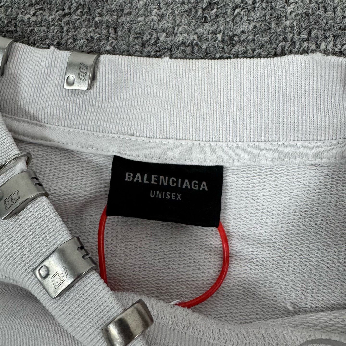 Balenciaga Balenciaga Rivet Ring Crewneck Sweatshirt Size 2 Size M / US 6-8 / IT 42-44 - 5 Thumbnail