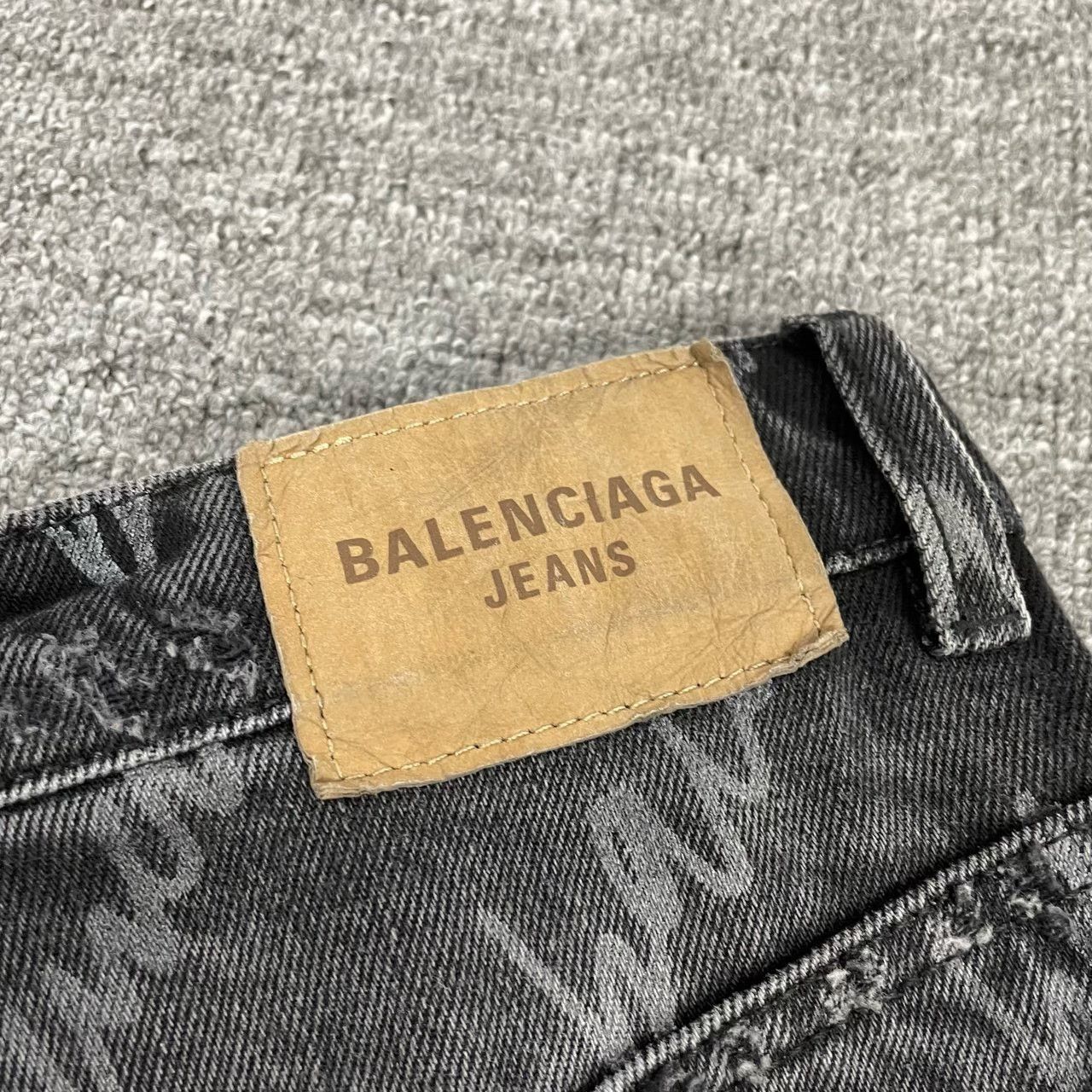 Balenciaga Balenciaga Gray Graffiti Washed Jeans Size 22" - 5 Thumbnail