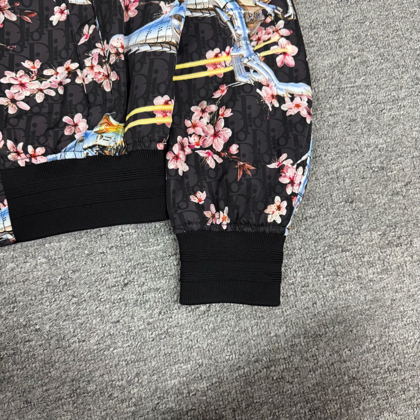 Dior Dior x Sorayama T-Rex Sakura Logo Jacket Size US S / EU 44-46 / 1 - 3 Thumbnail