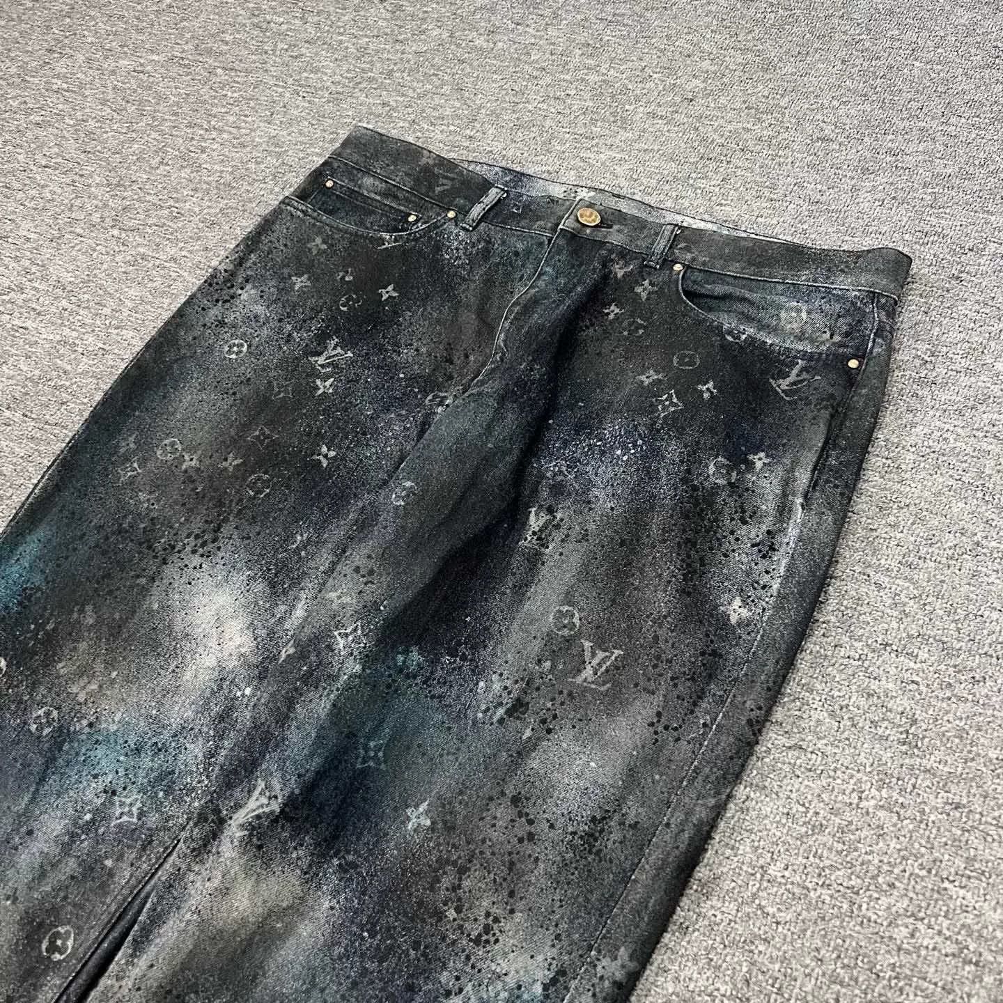Louis Vuitton Louis Vuitton Tie-Dye Starry Sky Jeans Size US 27 - 6 Thumbnail