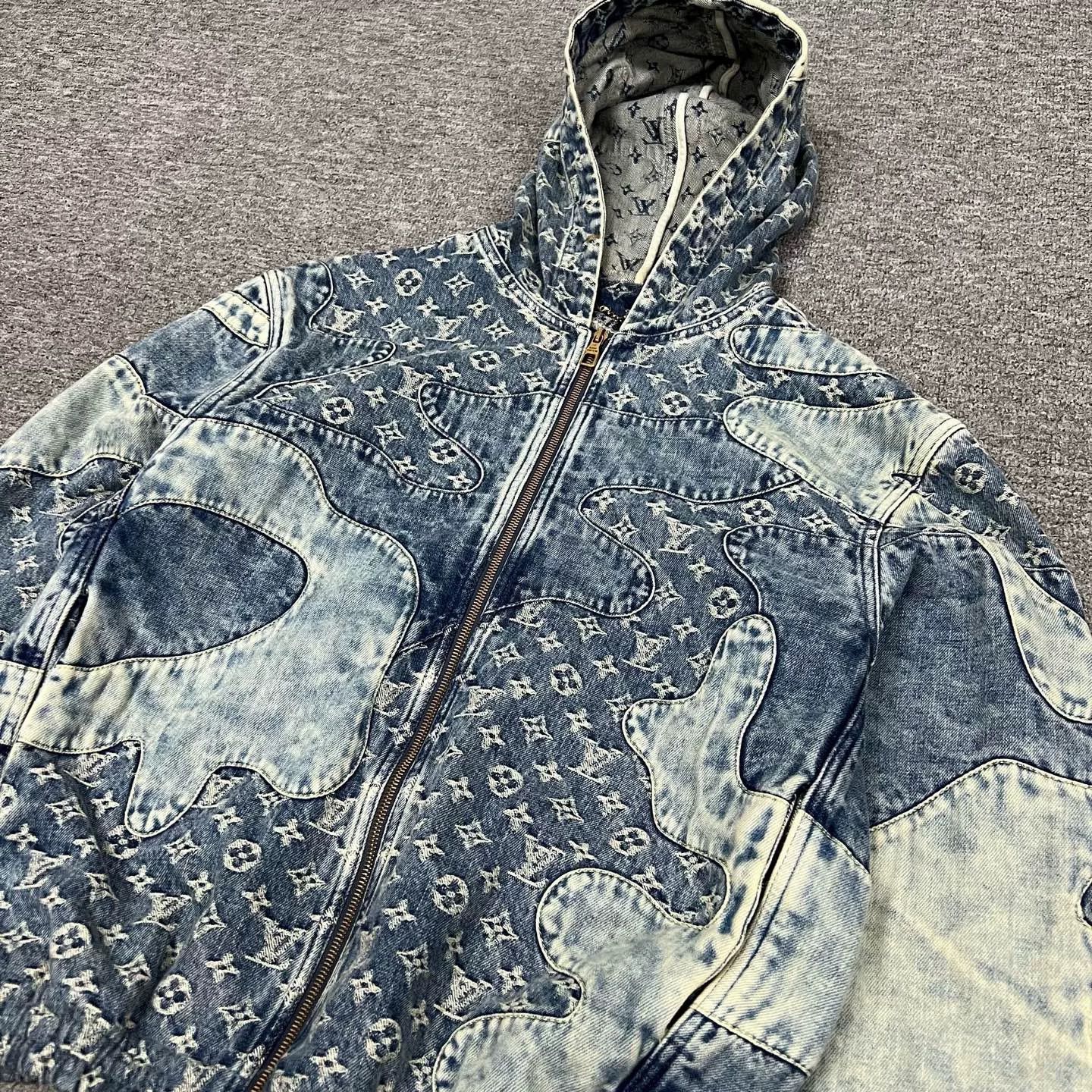 Louis Vuitton Louis Vuitton Blue Monogram Denim Hooded Jacket Size US S / EU 44-46 / 1 - 3 Thumbnail
