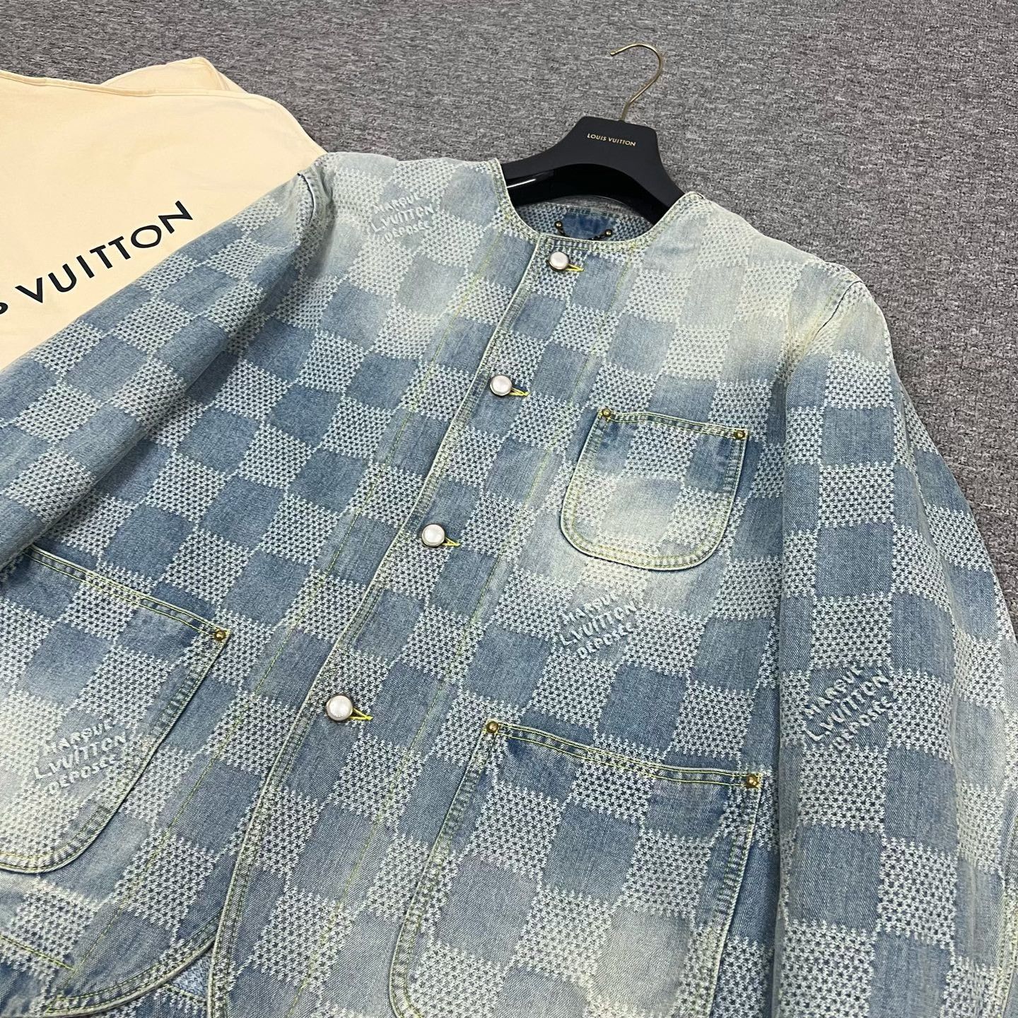 Louis Vuitton Louis Vuitton Damier Collarless Denim Jacket Size US XL / EU 56 / 4 - 5 Thumbnail