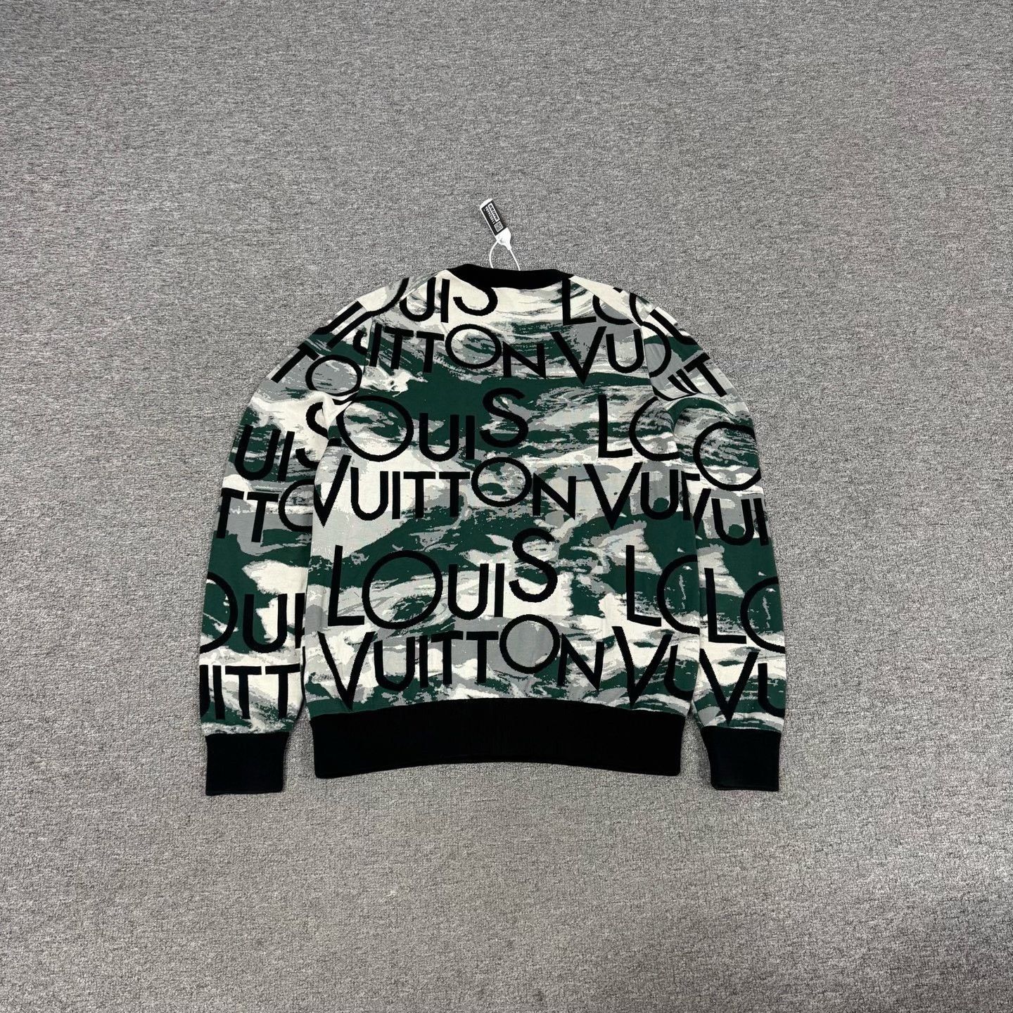 Louis Vuitton Louis Vuitton Logo Knit Crewneck Sweater M Size US M / EU 48-50 / 2 - 6 Thumbnail