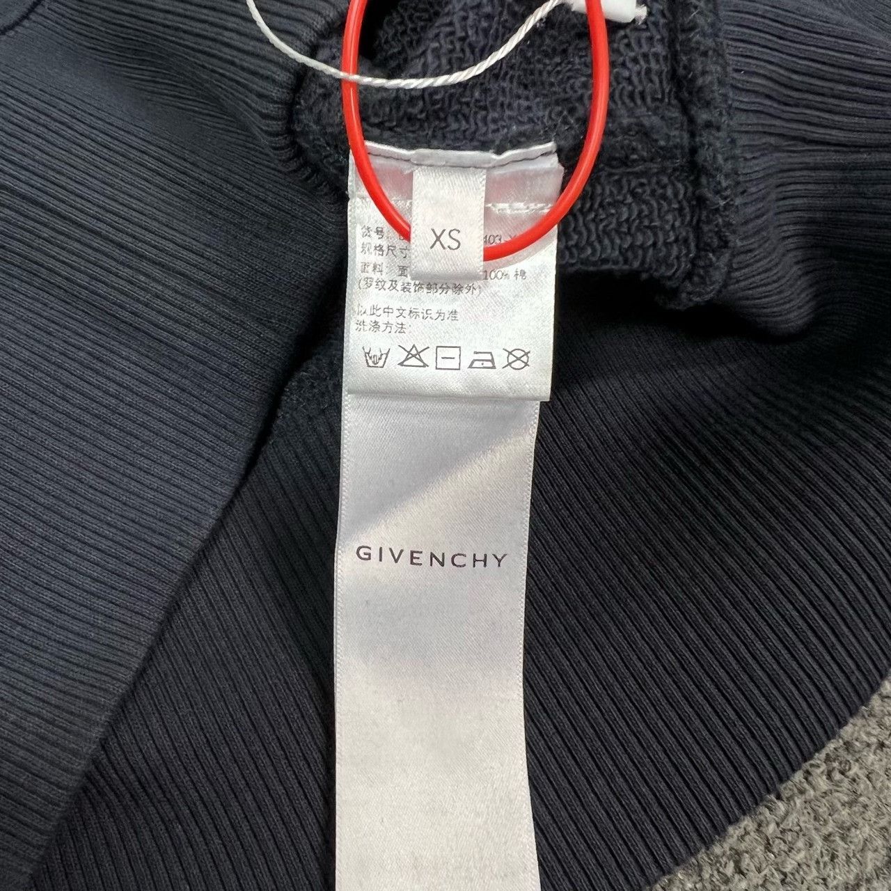 Givenchy Givenchy Embroidered Letter Hoodie XS Size US XS / EU 42 / 0 - 7 Thumbnail