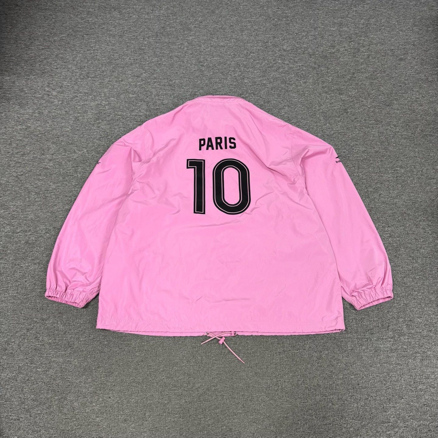 Balenciaga Balenciaga Manchester United Limited Pink Coach Jacket XS Size US XS / EU 42 / 0 - 3 Thumbnail