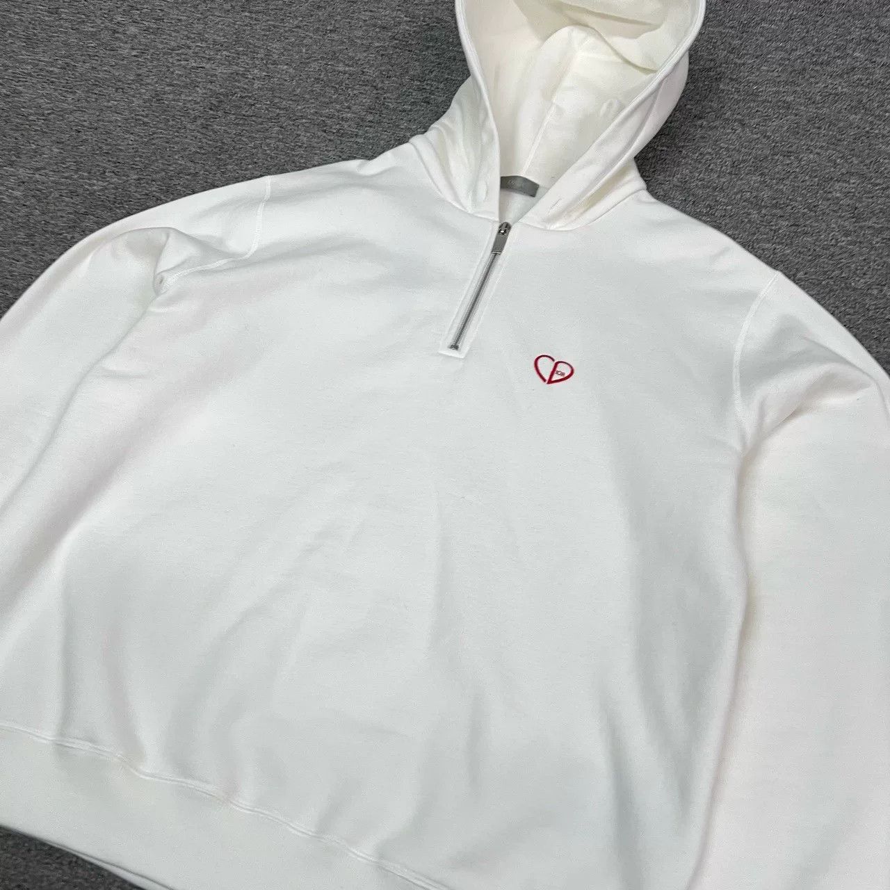 Dior Dior Valentine's Limited Love CD Embroidered Sweatshirt Size US M / EU 48-50 / 2 - 4 Thumbnail
