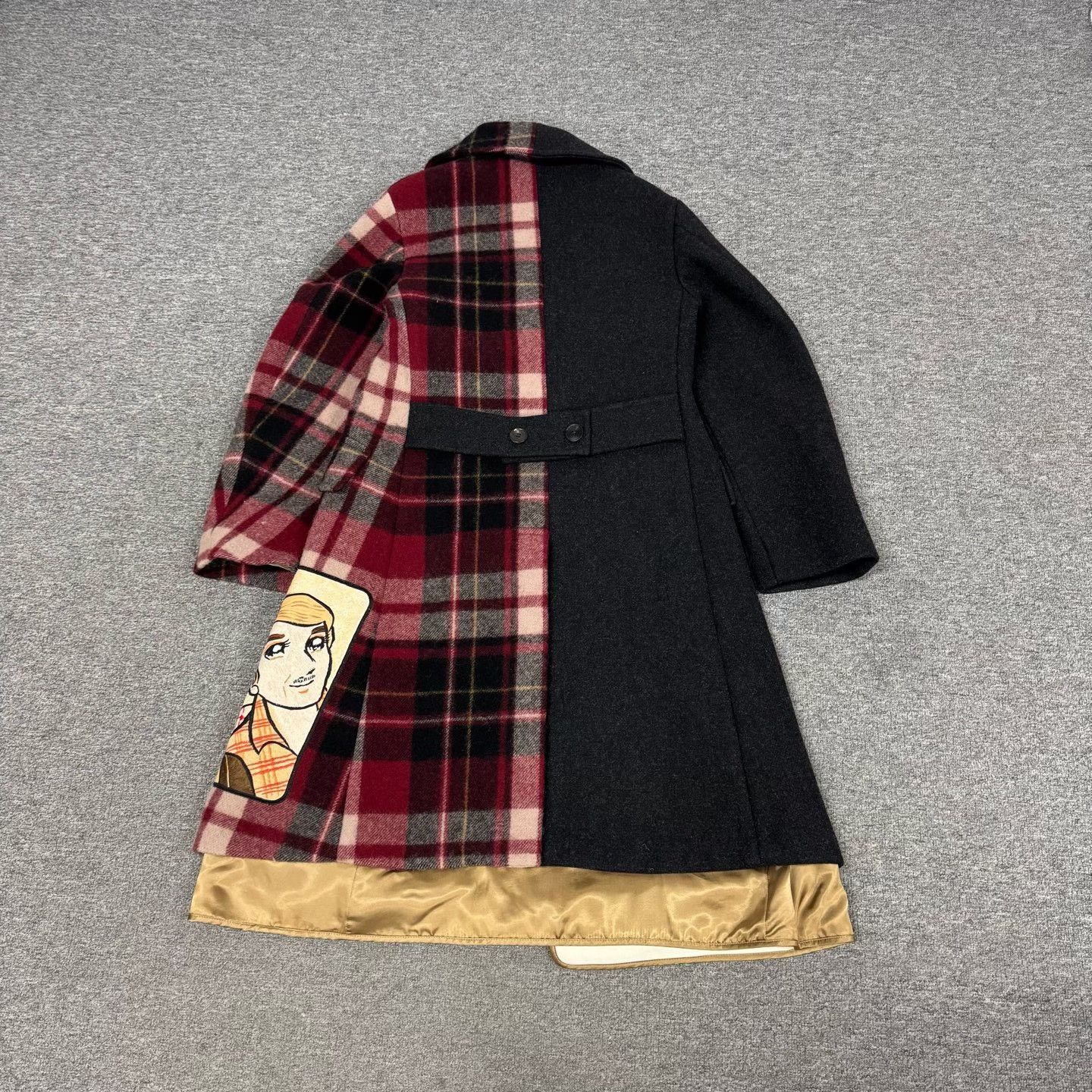 Gucci Gucci FW18 Runway Comic Patch Wool Coat Size US S / EU 44-46 / 1 - 4 Thumbnail