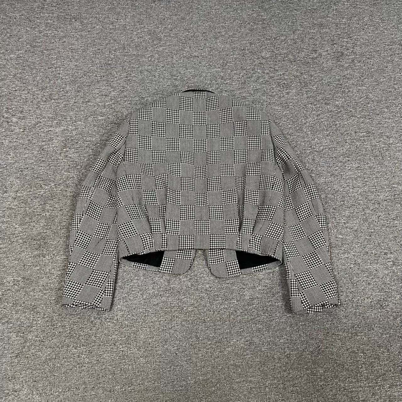 Louis Vuitton Louis Vuitton 24SS Pharrell Houndstooth Check Jacket Size US S / EU 44-46 / 1 - 3 Thumbnail