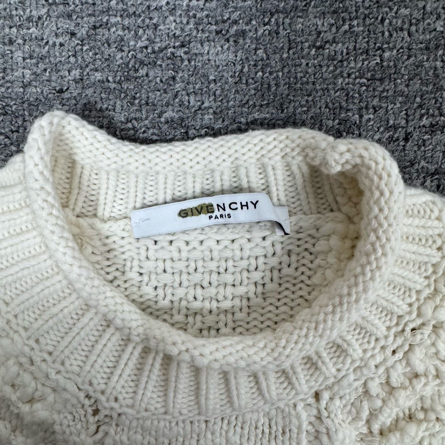 Givenchy Givenchy 4G Logo Oversized Cable Knit Sweater Size US L / EU 52-54 / 3 - 3 Thumbnail