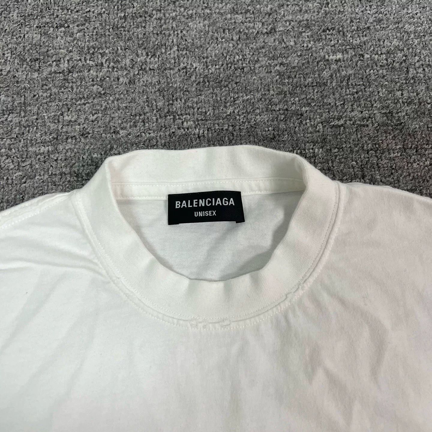 Balenciaga Balenciaga Graffiti Letter Print Short-Sleeve T-Shirt Size XXS / US 00 / IT 34 - 4 Thumbnail