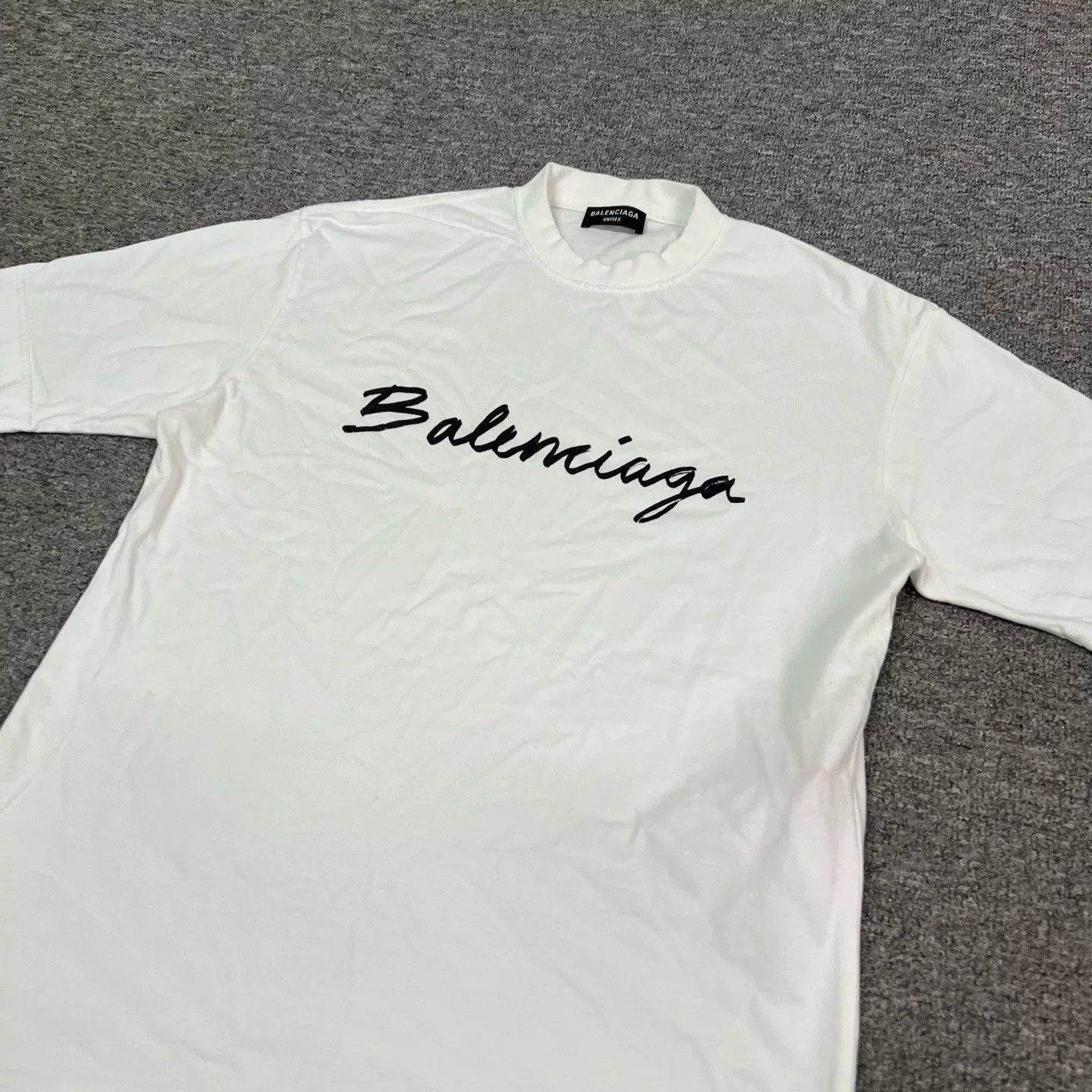 Balenciaga Balenciaga Graffiti Letter Print Short-Sleeve T-Shirt Size XXS / US 00 / IT 34 - 3 Thumbnail