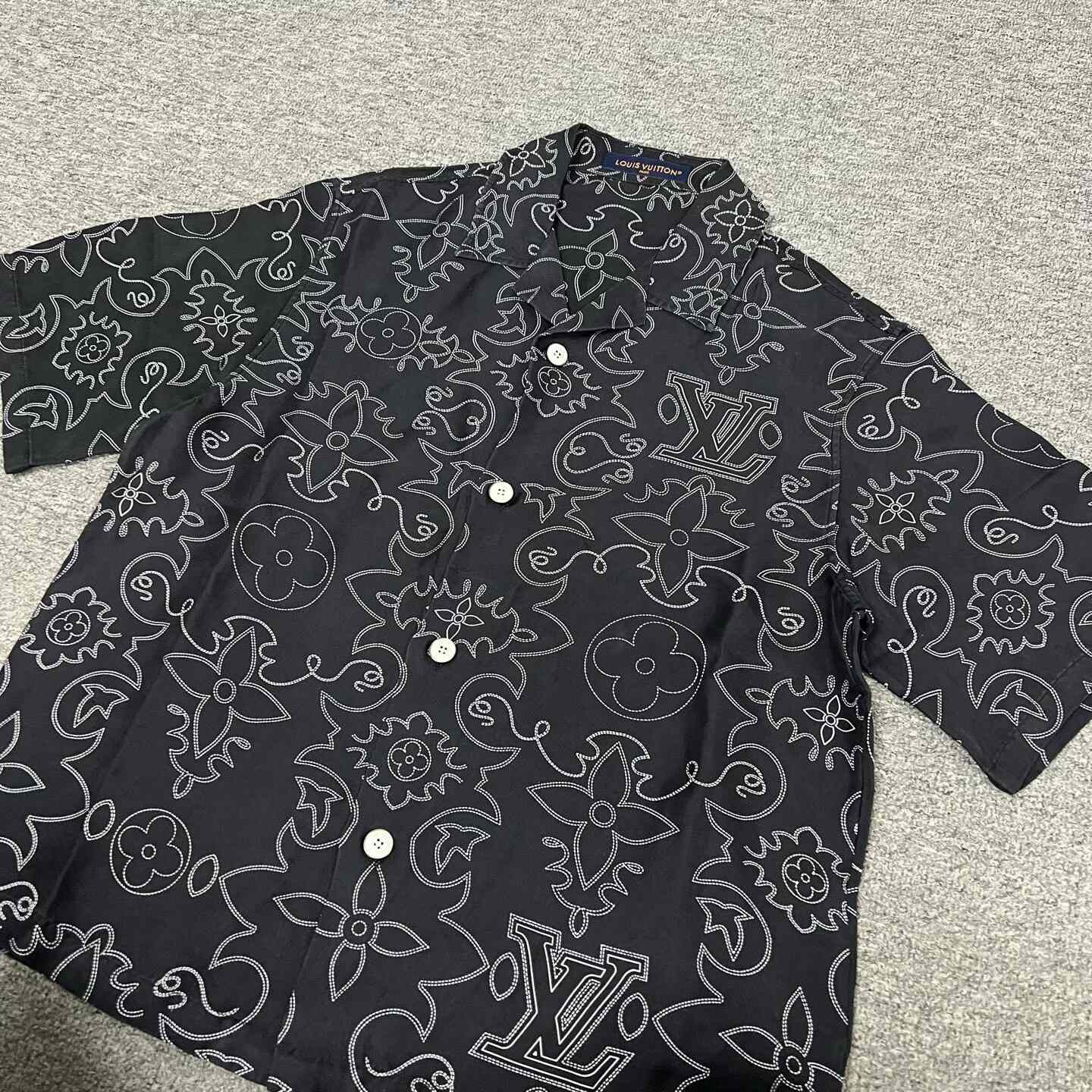 Louis Vuitton Louis Vuitton 2025 Vine Embroidery Shirt Size US M / EU 48-50 / 2 - 5 Thumbnail