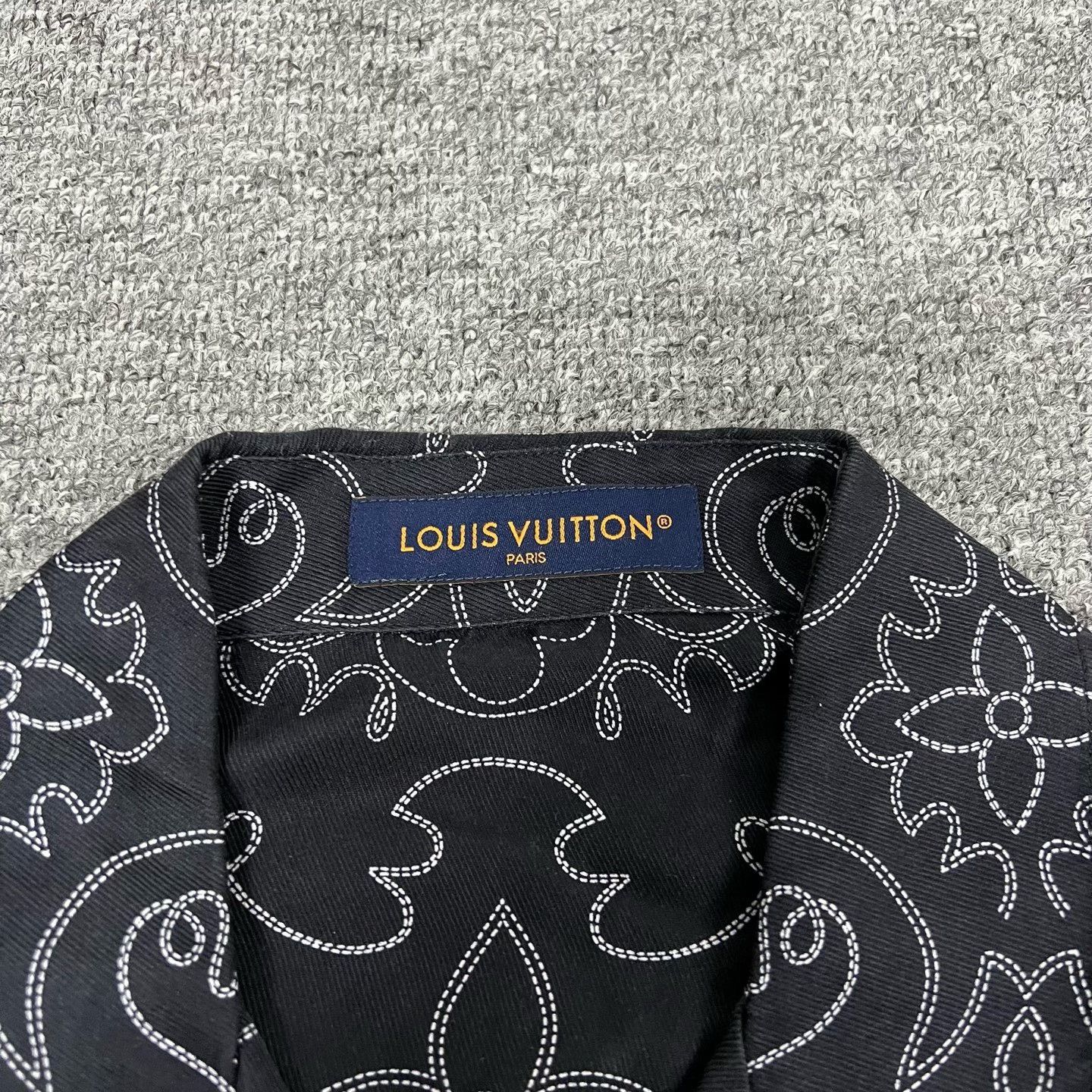 Louis Vuitton Louis Vuitton 2025 Vine Embroidery Shirt Size US M / EU 48-50 / 2 - 4 Thumbnail