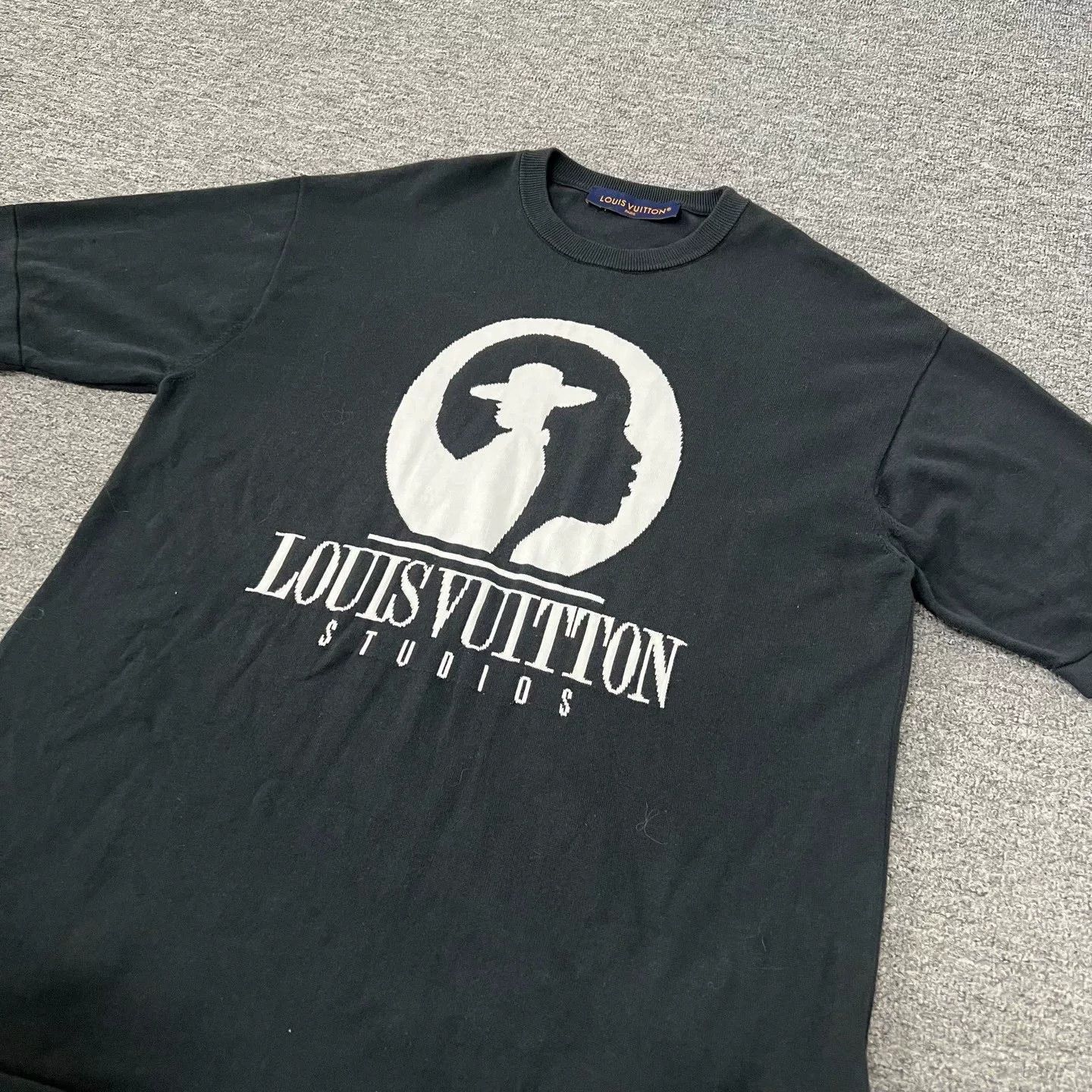Louis Vuitton Louis Vuitton Portrait Logo Intarsia Knit T-Shirt Size US M / EU 48-50 / 2 - 2 Thumbnail
