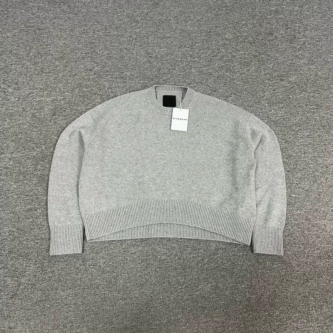 Givenchy Givenchy 4G Gray Wool Sweater Size US M / EU 48-50 / 2 - 2 Thumbnail