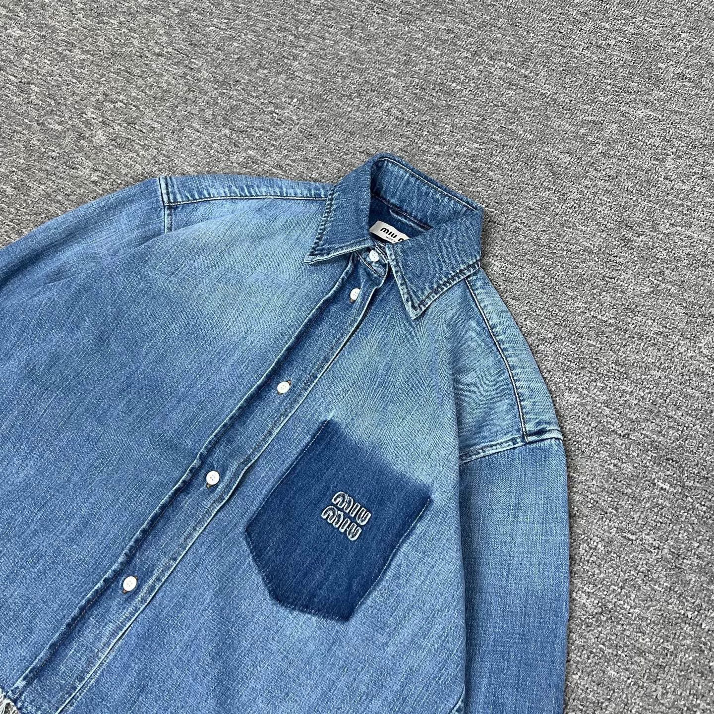 Miu Miu Miu Miu 25 New Chest Logo Cropped Denim Jacket Size XS / US 0-2 / IT 36-38 - 5 Thumbnail