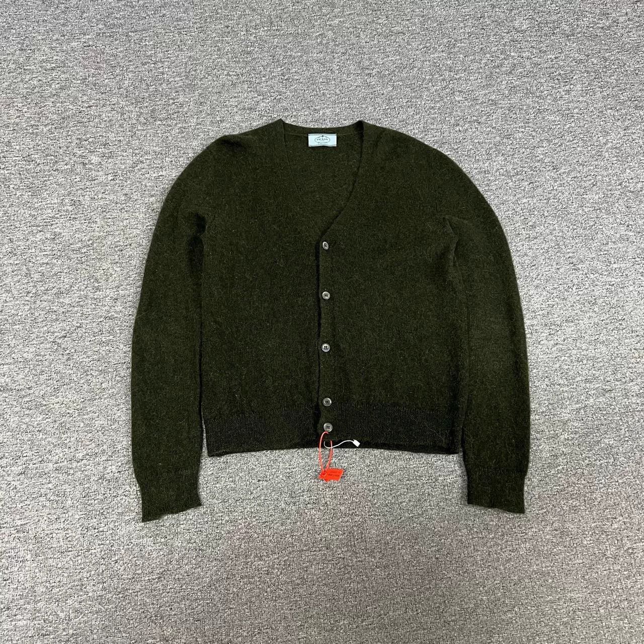 Prada Prada Classic Wool Knit Cardigan 48 Size US M / EU 48-50 / 2 - 2 Thumbnail