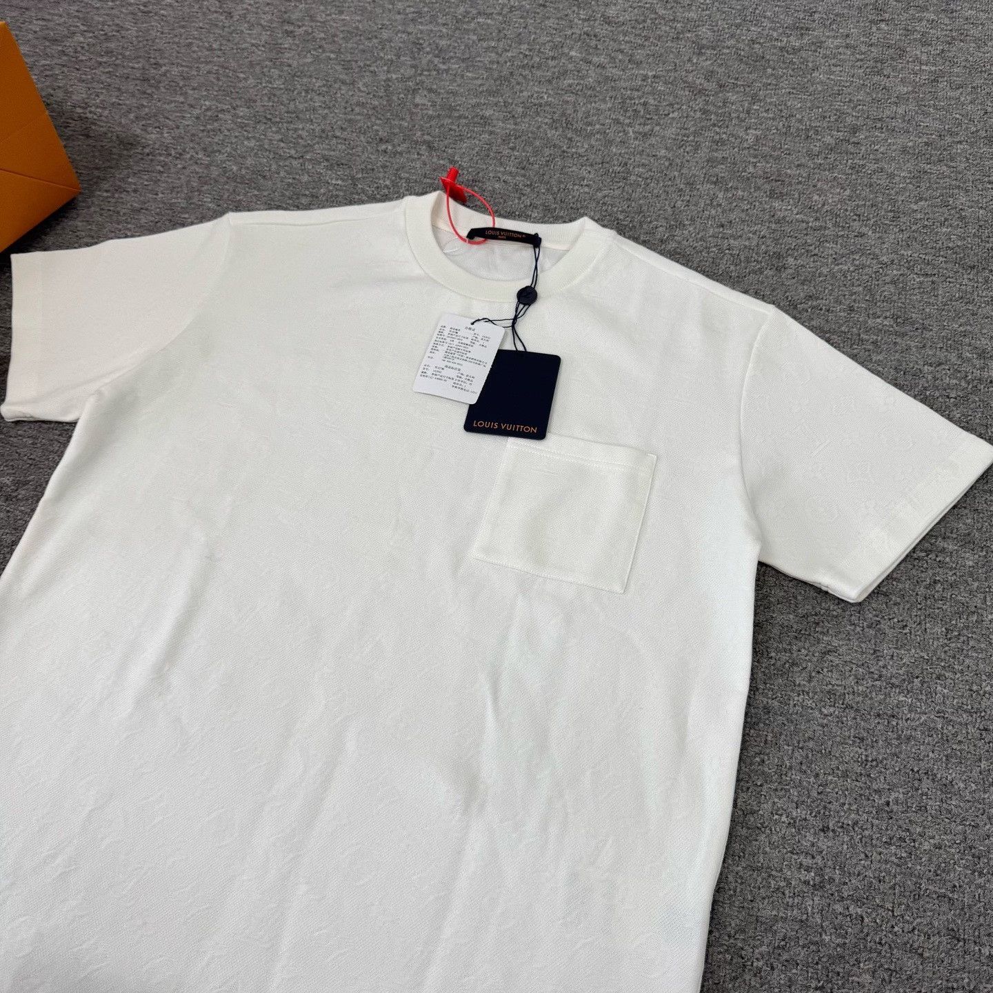Louis Vuitton Louis Vuitton 26SS Monogram Pocket T-Shirt Size US S / EU 44-46 / 1 - 4 Thumbnail